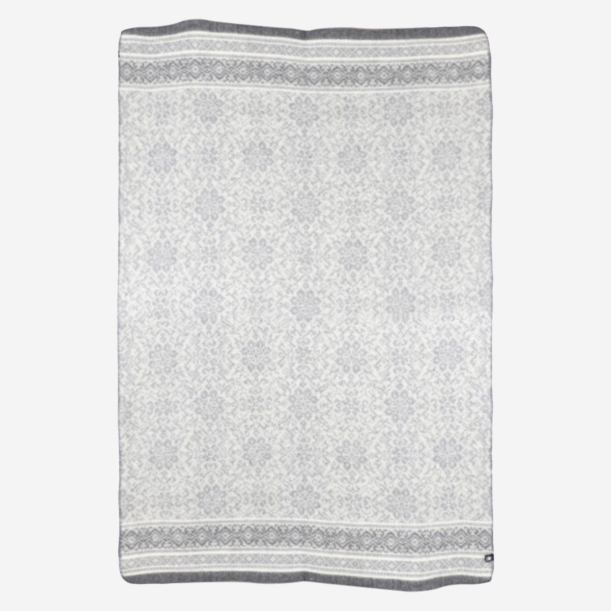 heidros-backside-norway-design-wool-blanket-9.jpeg