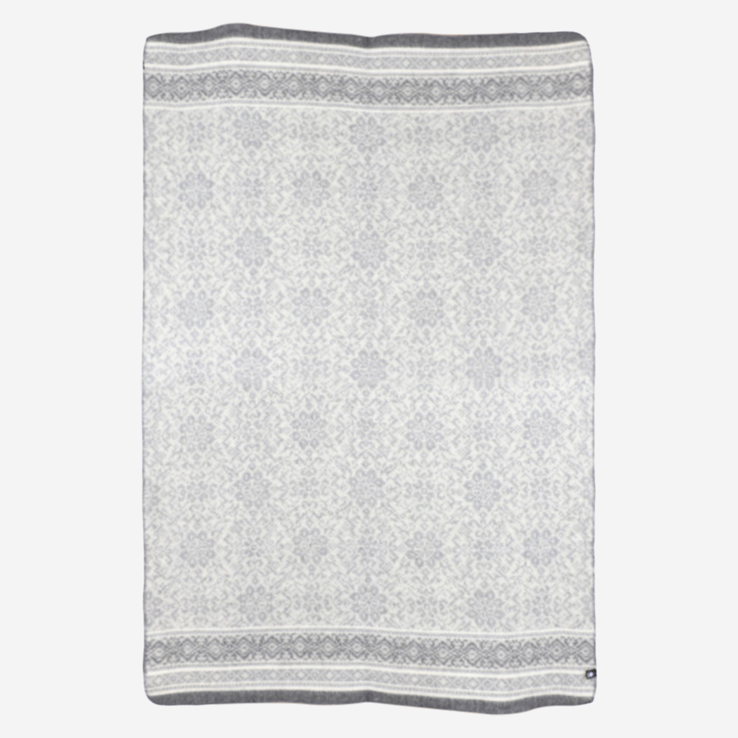 heidros-backside-norway-design-wool-blanket-9.jpeg