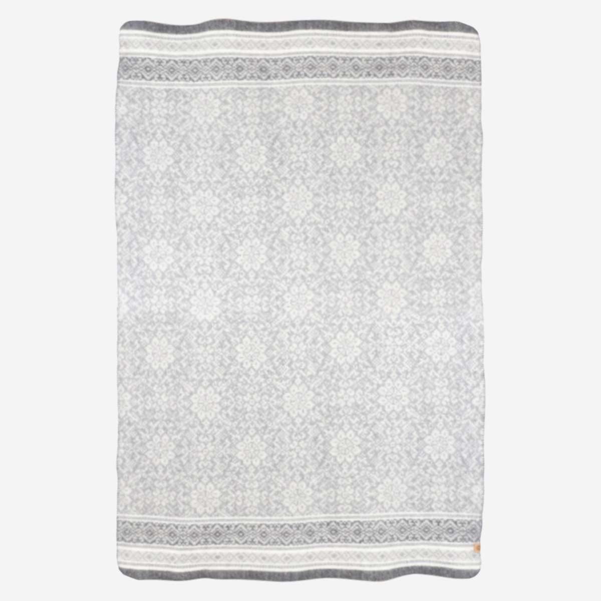 heidros-front-norway-design-wool-blanket-9.jpeg