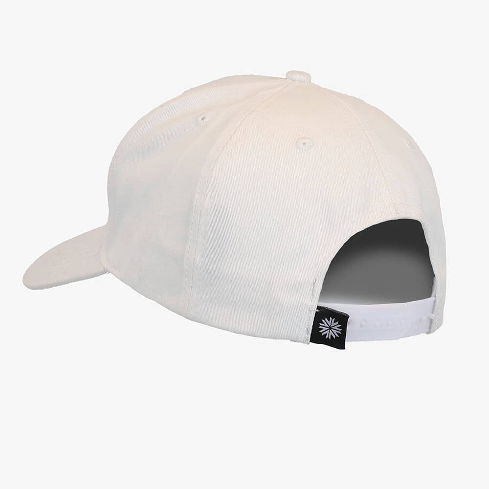laekur-cap-49237-1000-white-3.jpeg