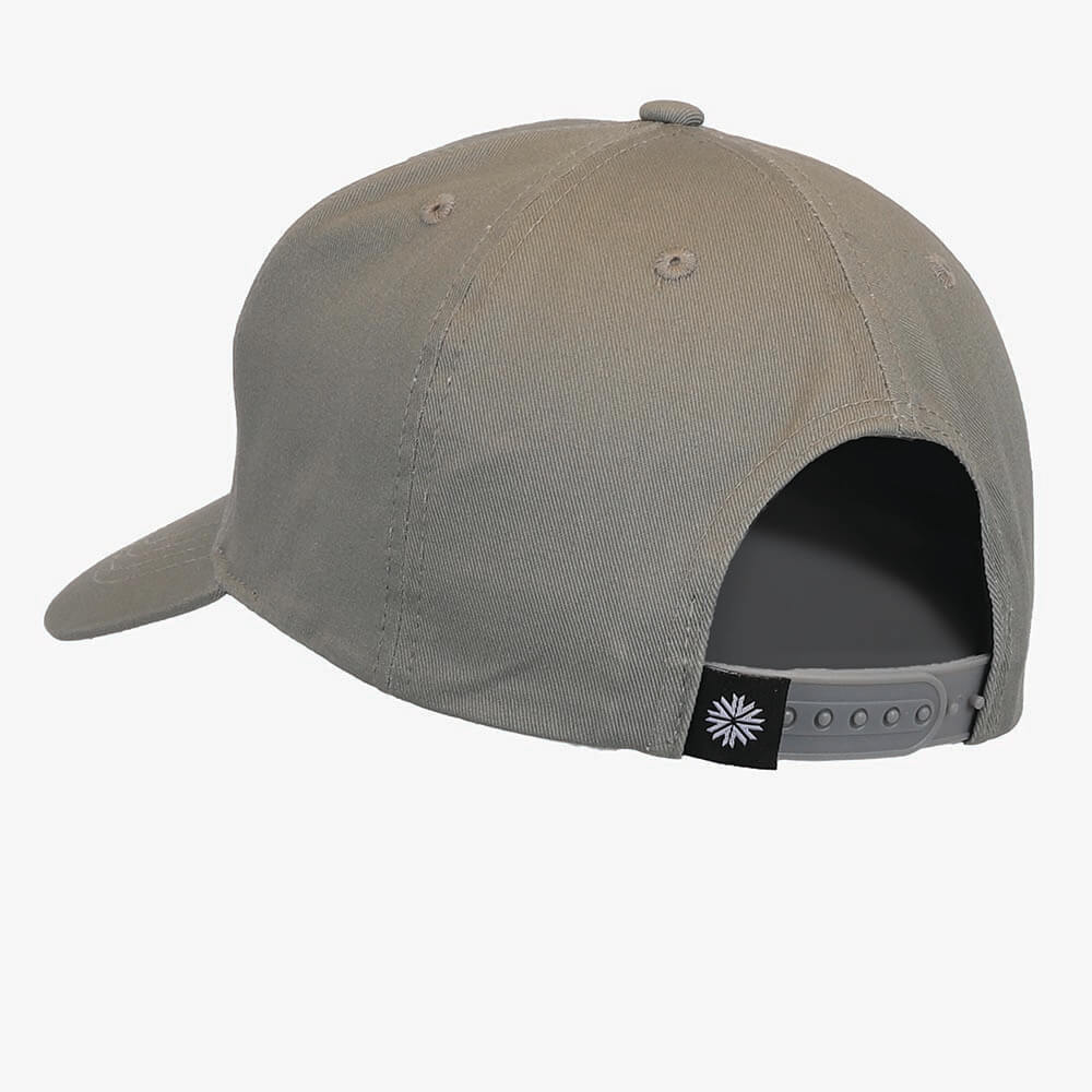 laekur-cap-49237-1020-chalk-grey-3.jpeg