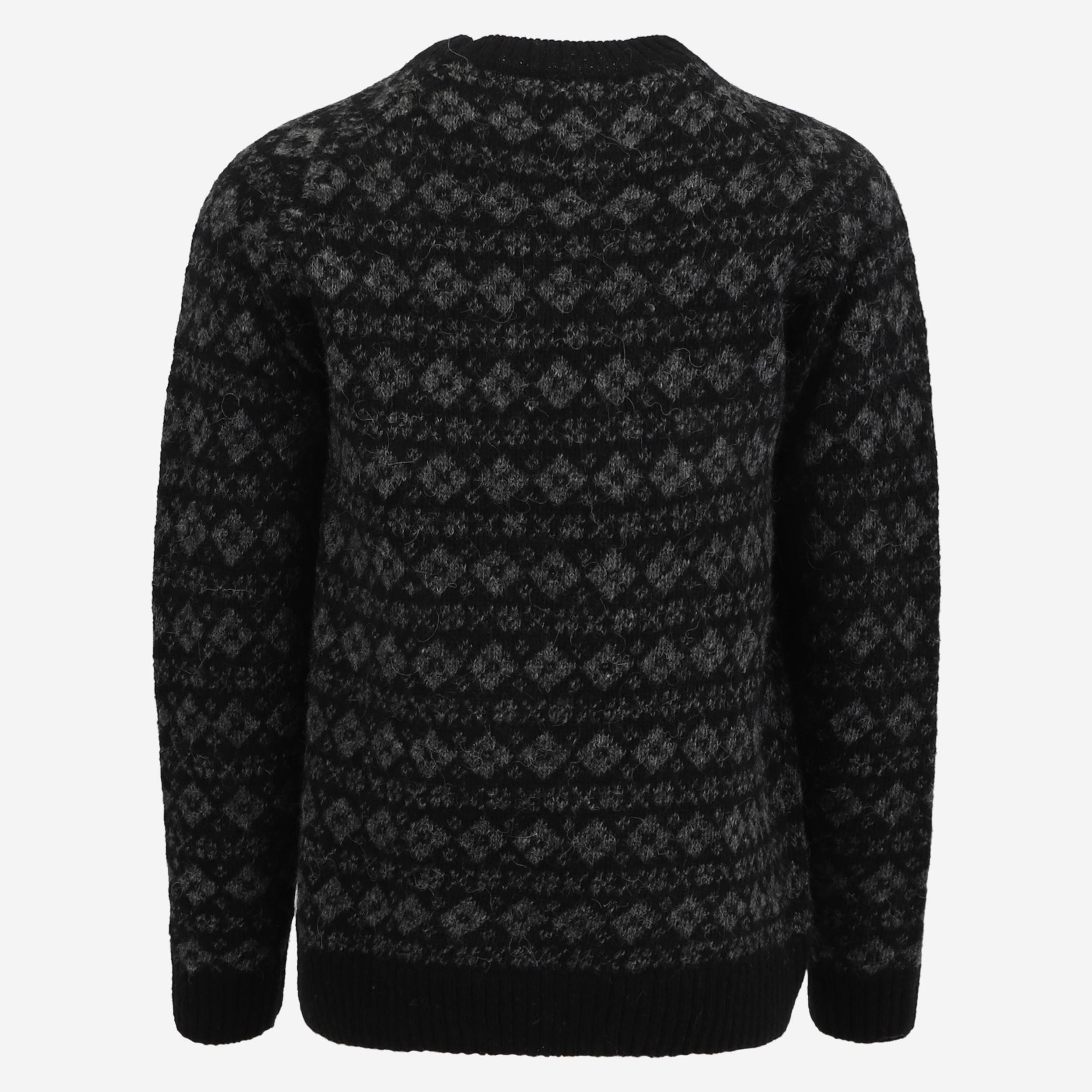 vaglaskogur-wool-sweater-nordic-pattern-faroe-islands_705.jpeg