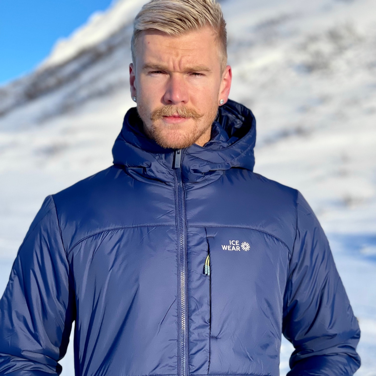 wool-insulated-clothing-coat-icelandic-wool-inside5_3.jpeg