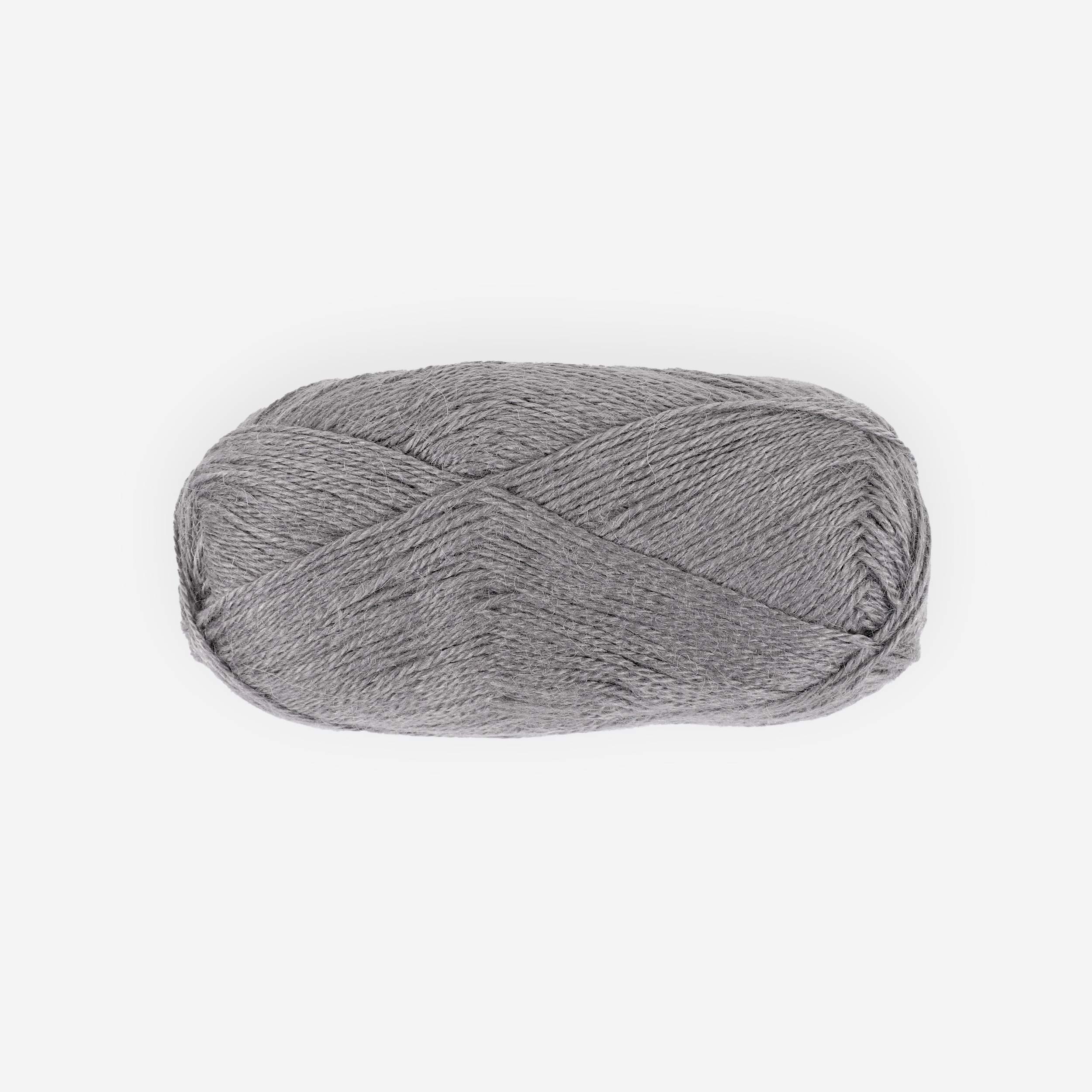 alpaca-silk-knitting-yarn-fingering-9009-1040_.jpeg