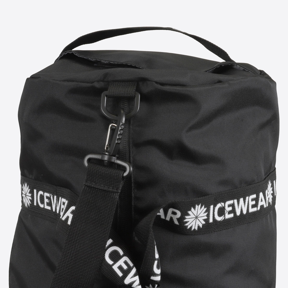 akureyri-weekend-small-bag-0001-9.jpeg