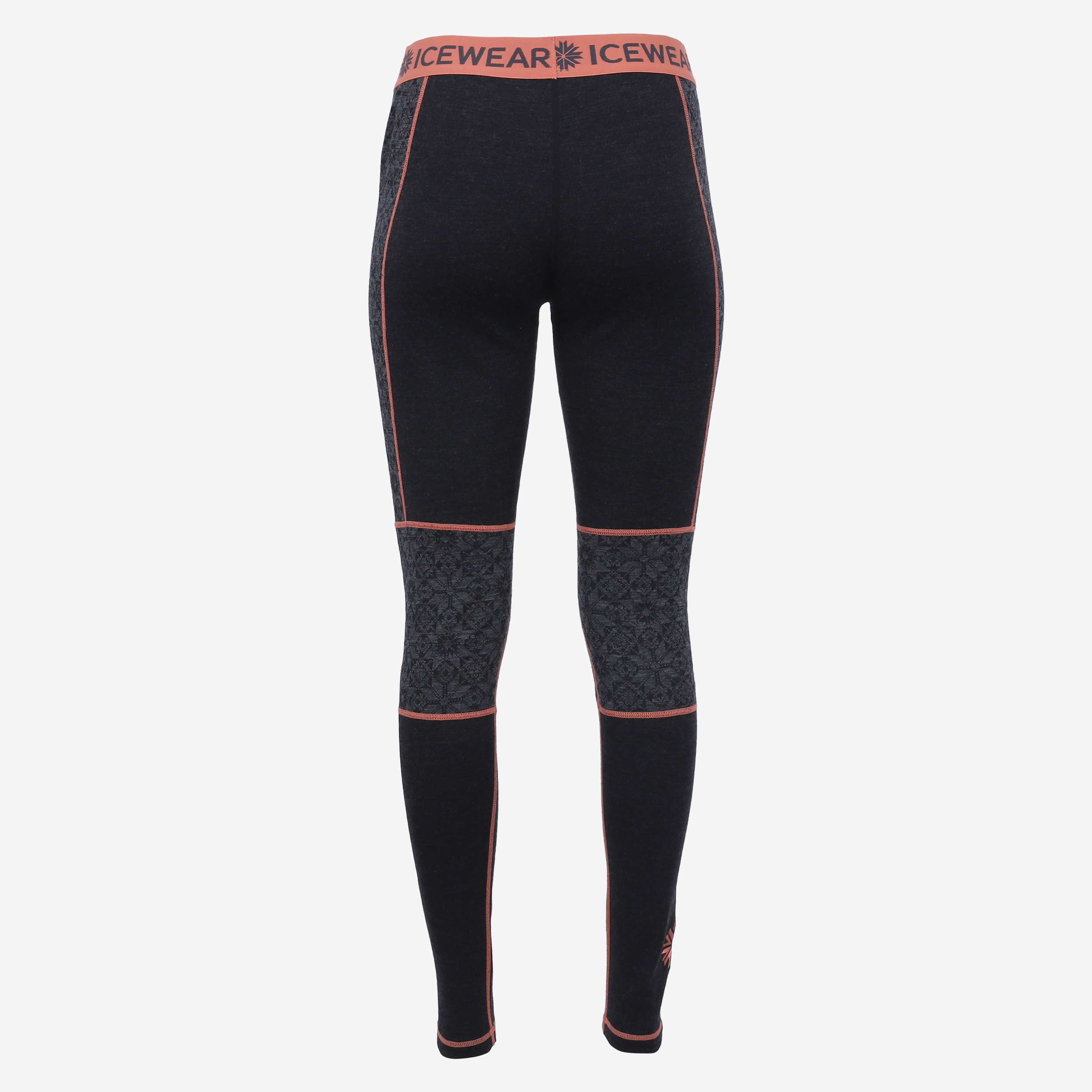 hvitanes-FW-1217-0101-2.jpeg