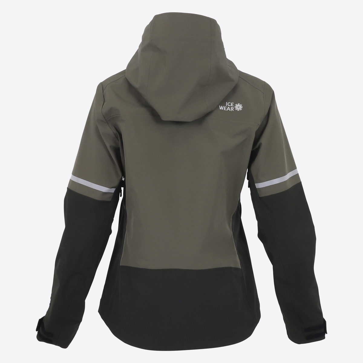 vala-rain-jacket-women-iceland-5094-3.jpeg