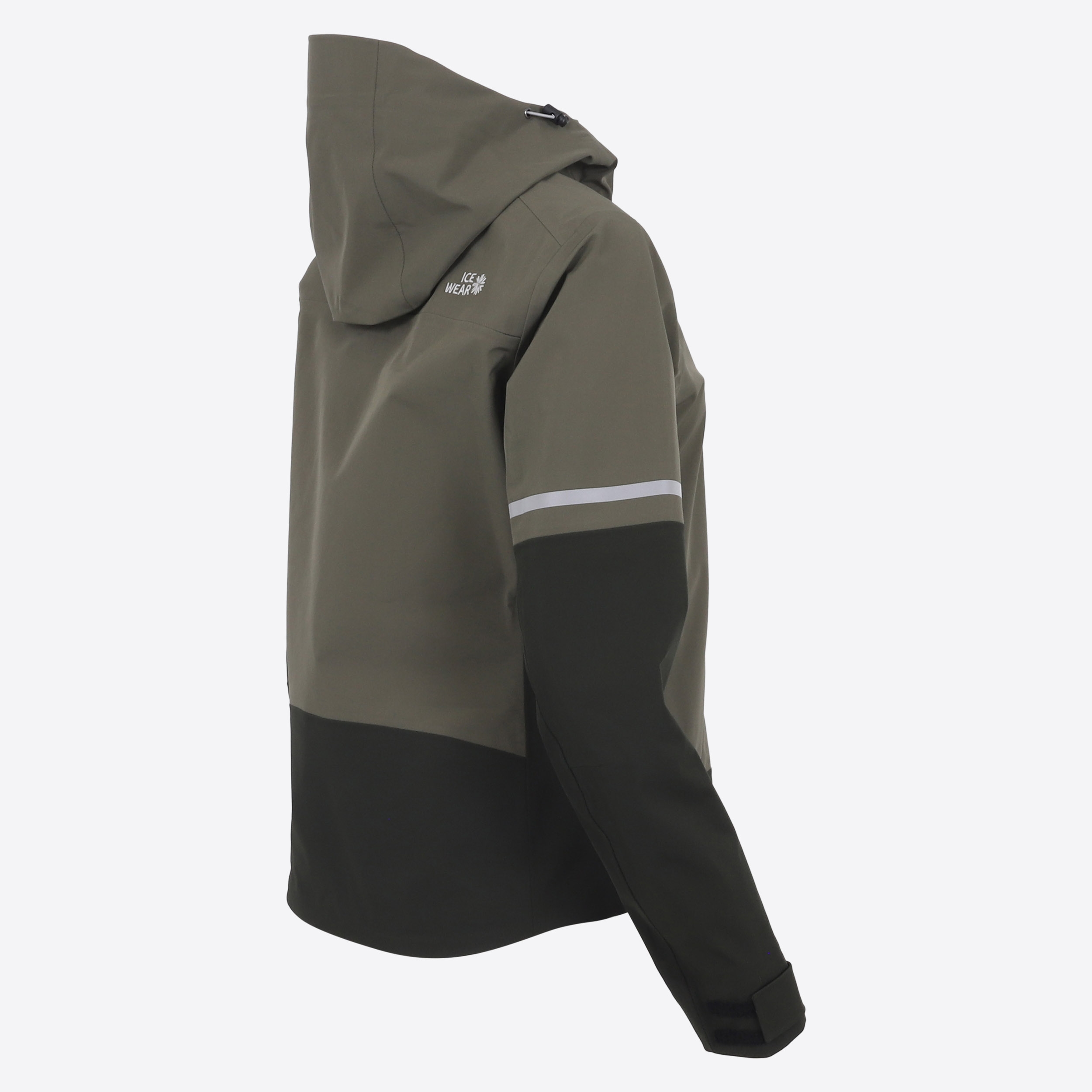 vala-rain-jacket-women-iceland-5094-4.jpeg