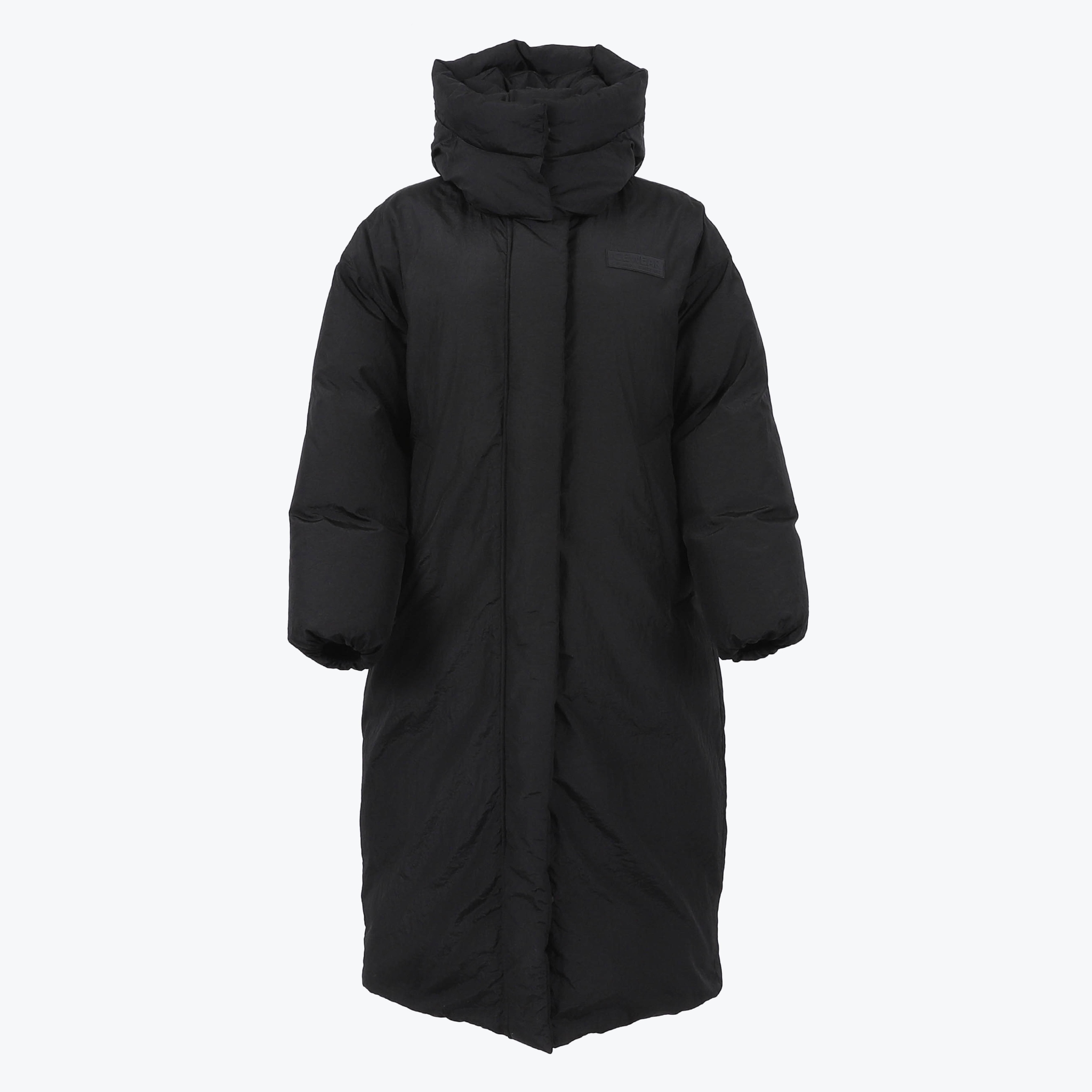 snjofjoll-long-parka-iceland-03.jpeg