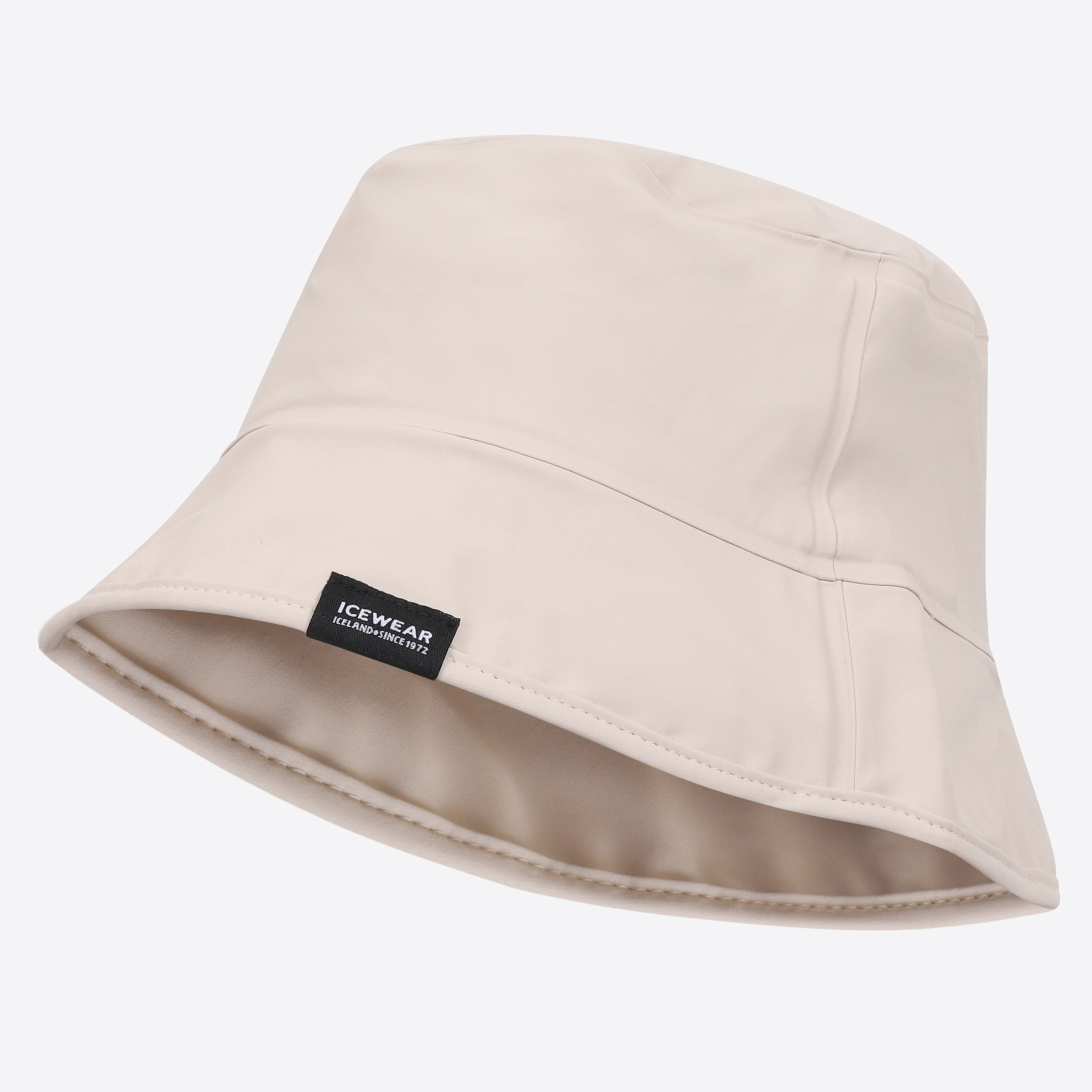 foss-rainhat_32.jpeg
