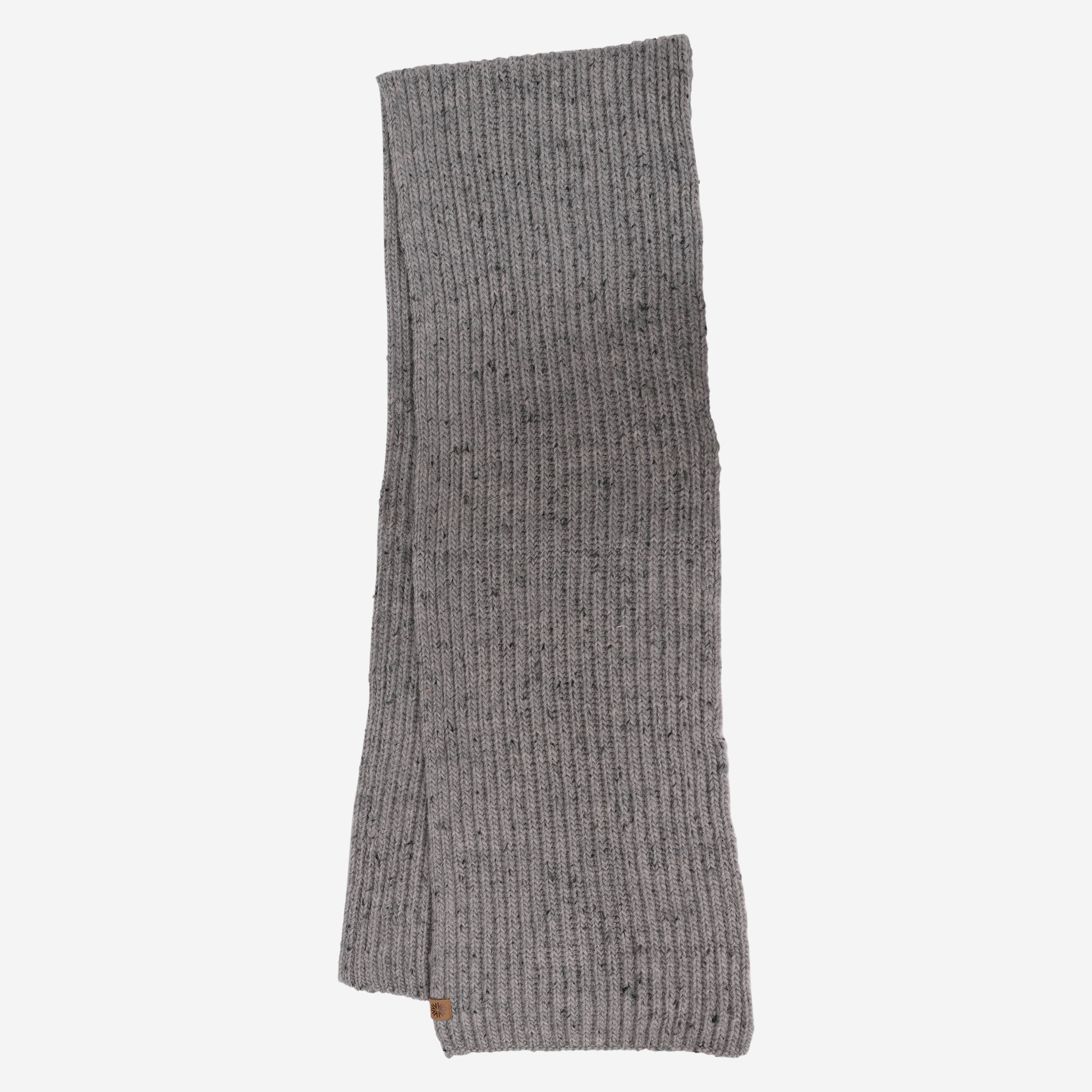 hraunholl-wool-knitted-scarf_19.jpeg
