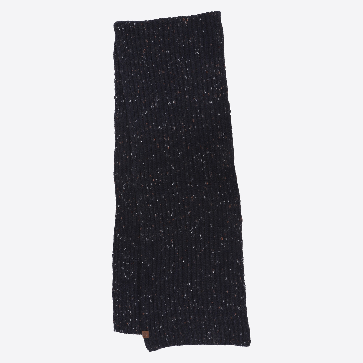 hraunholl-wool-knitted-scarf_23.jpeg