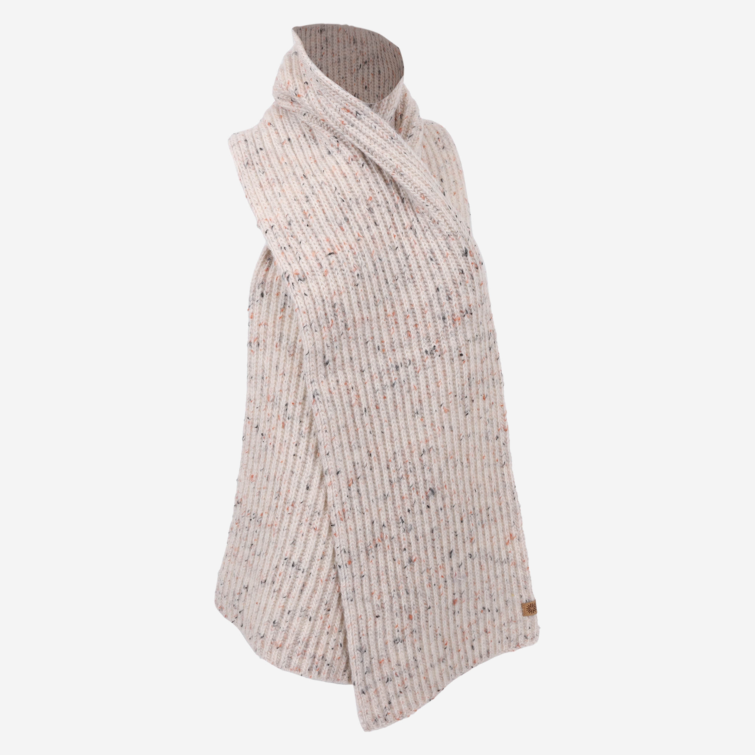 hraunholl-wool-knitted-scarf_24.jpeg