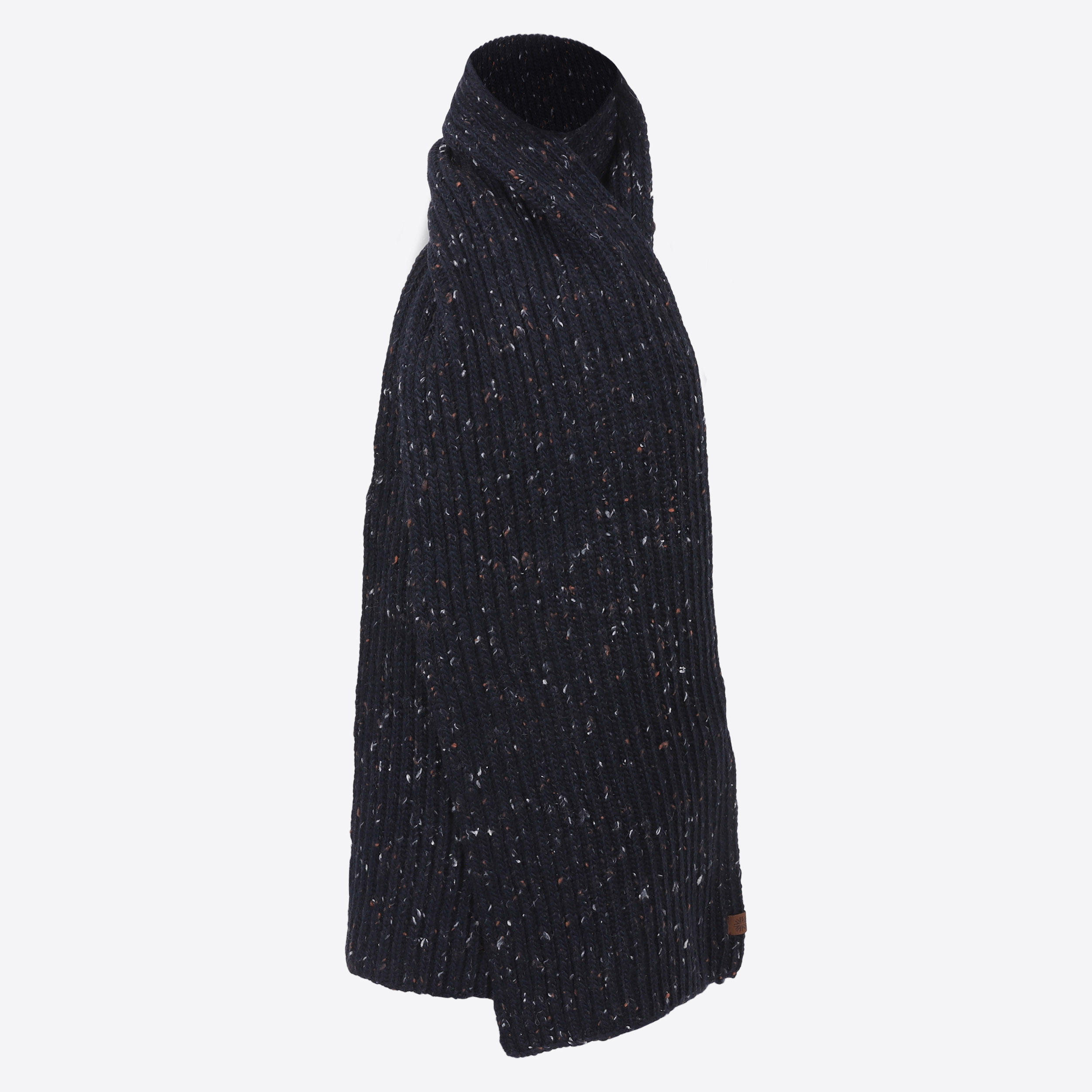 hraunholl-wool-knitted-scarf_31.jpeg
