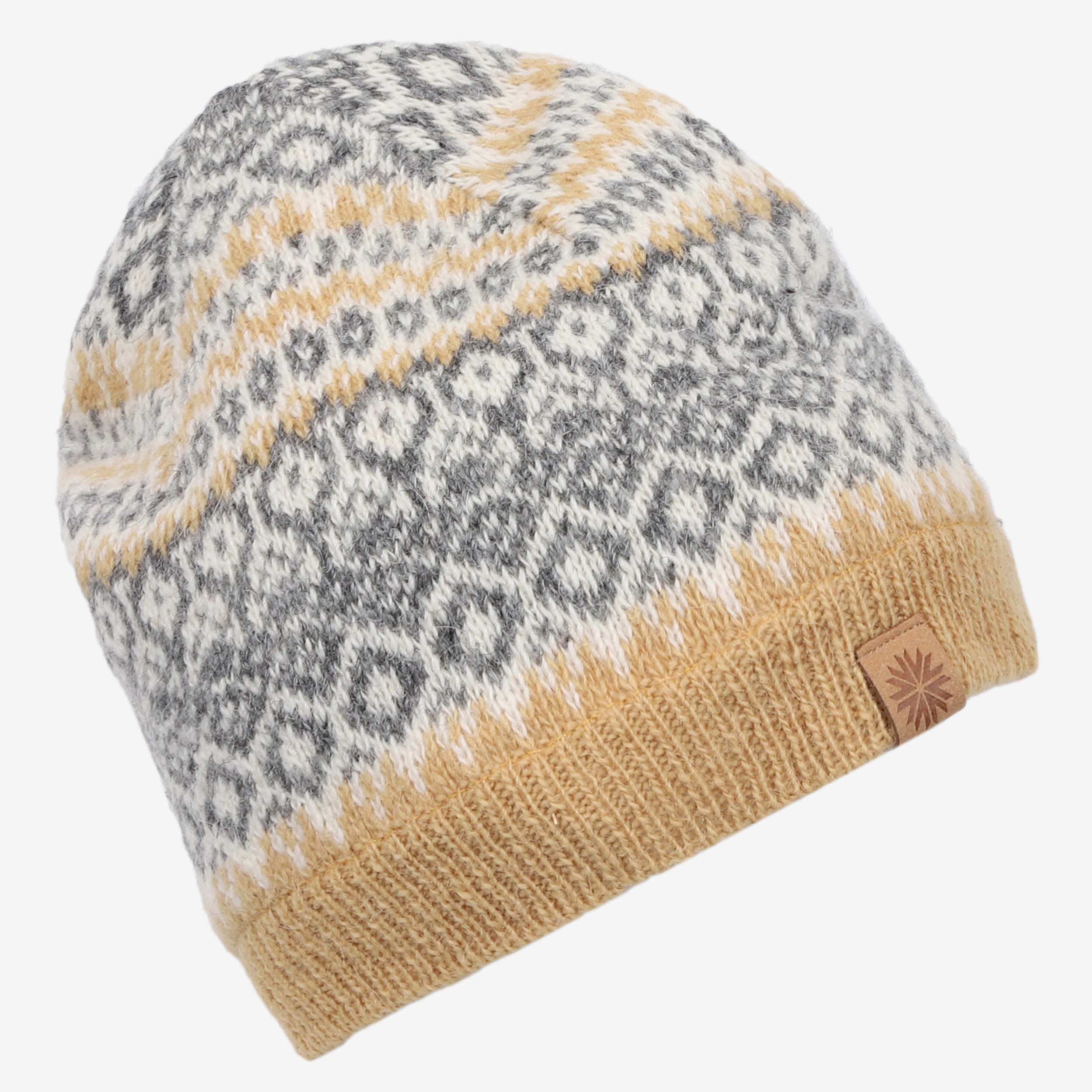fagradalsfjall-wool-beanie-scandinavian-pattern_32.jpeg