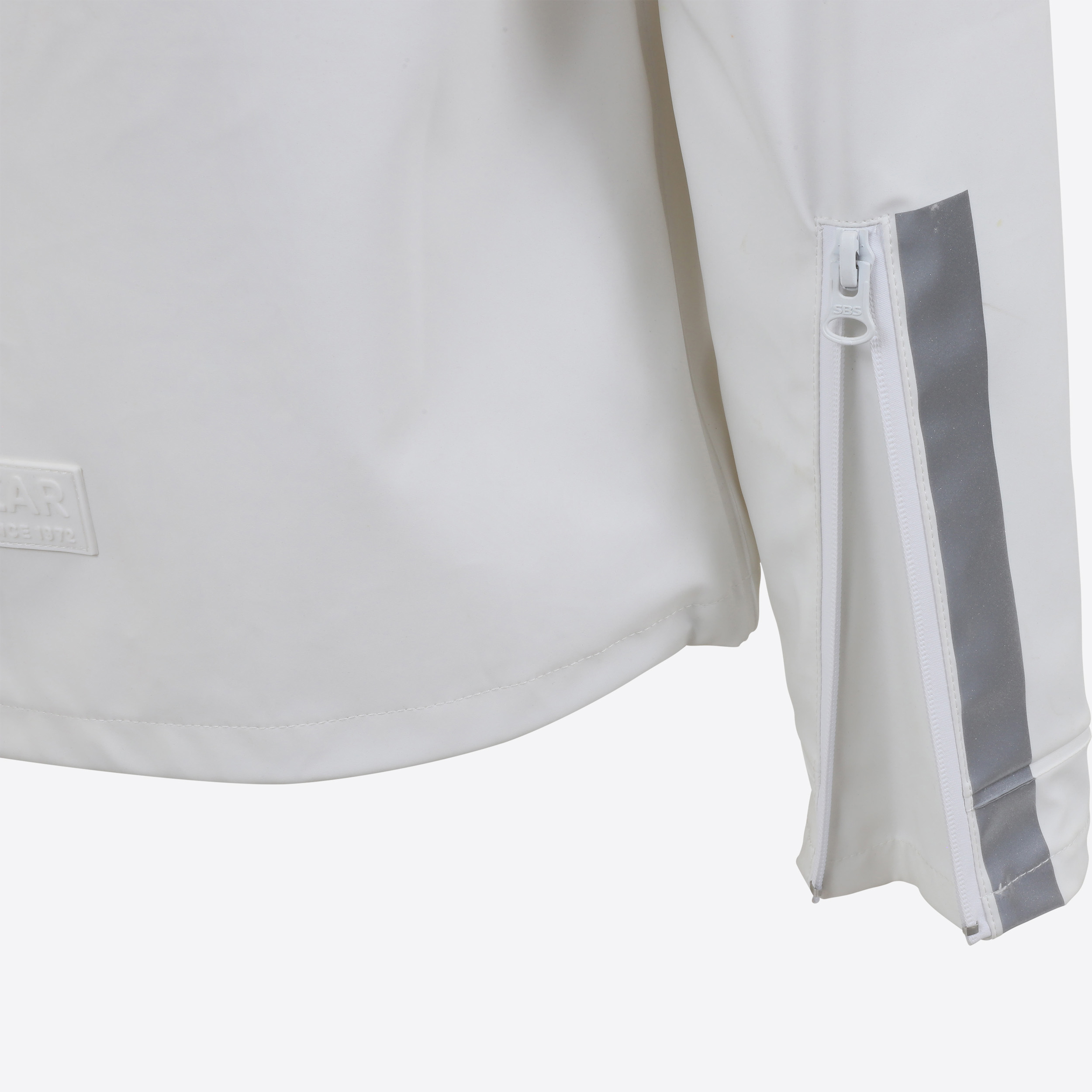 vatnstangi-rain-jacket-FW-2440-white5.jpeg