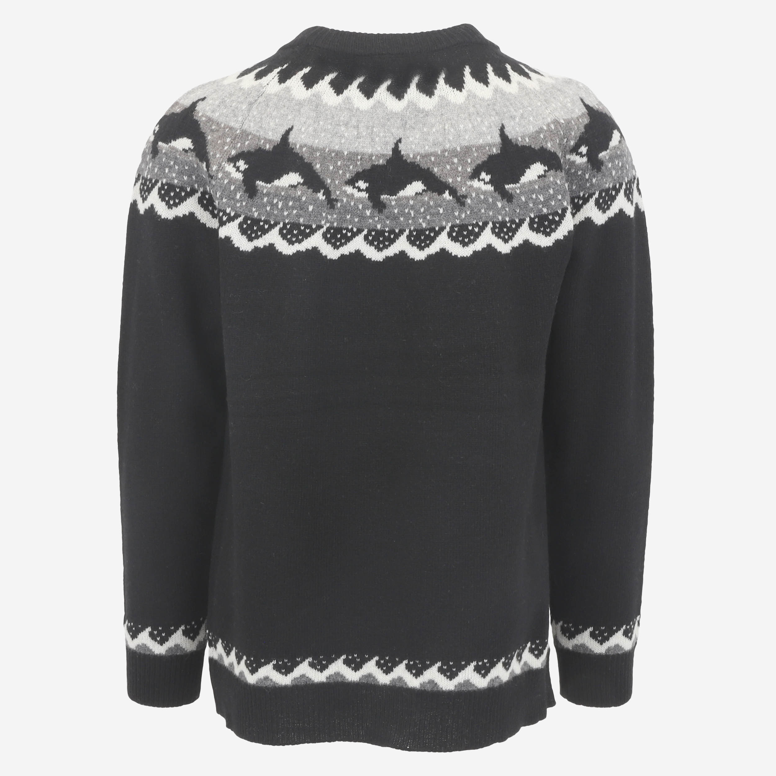 hvalur-wool-knit-black-sweater-orca-pattern21.jpeg