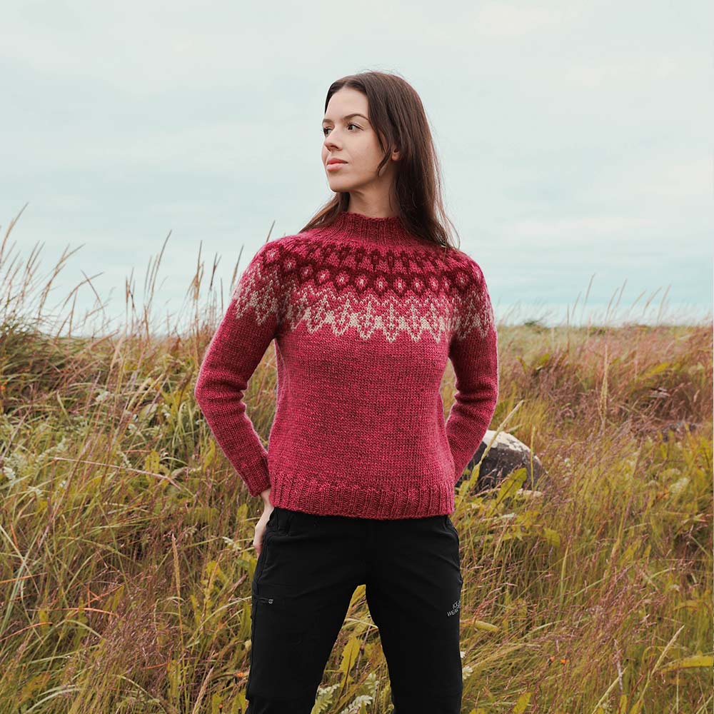 erna_KNIT0327_womens-sweater_knitting-pattern_prjonauppskrift4.jpeg