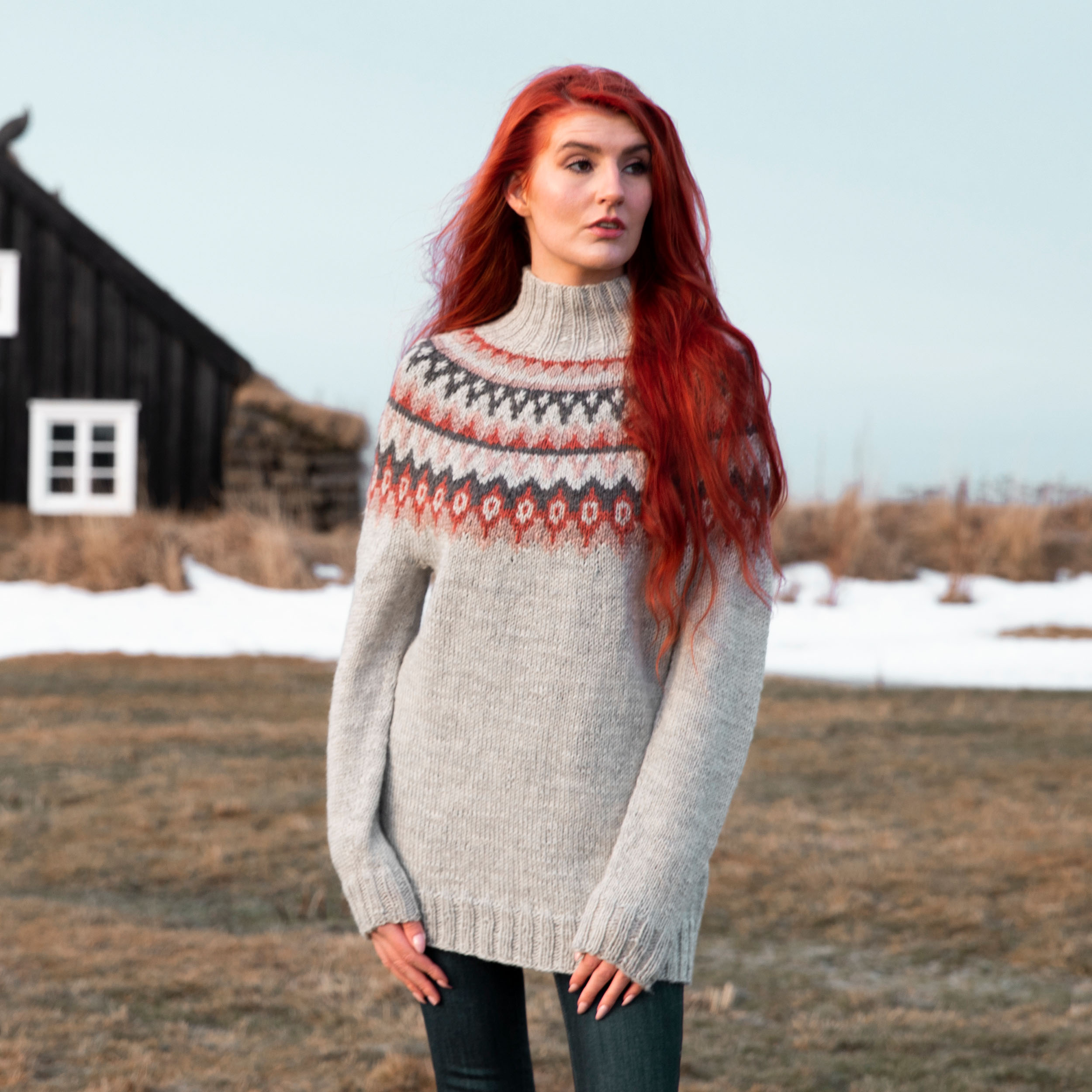 lilja_KNIT0339_long-sweater_knitting-pattern_prjonauppskrift1.jpeg