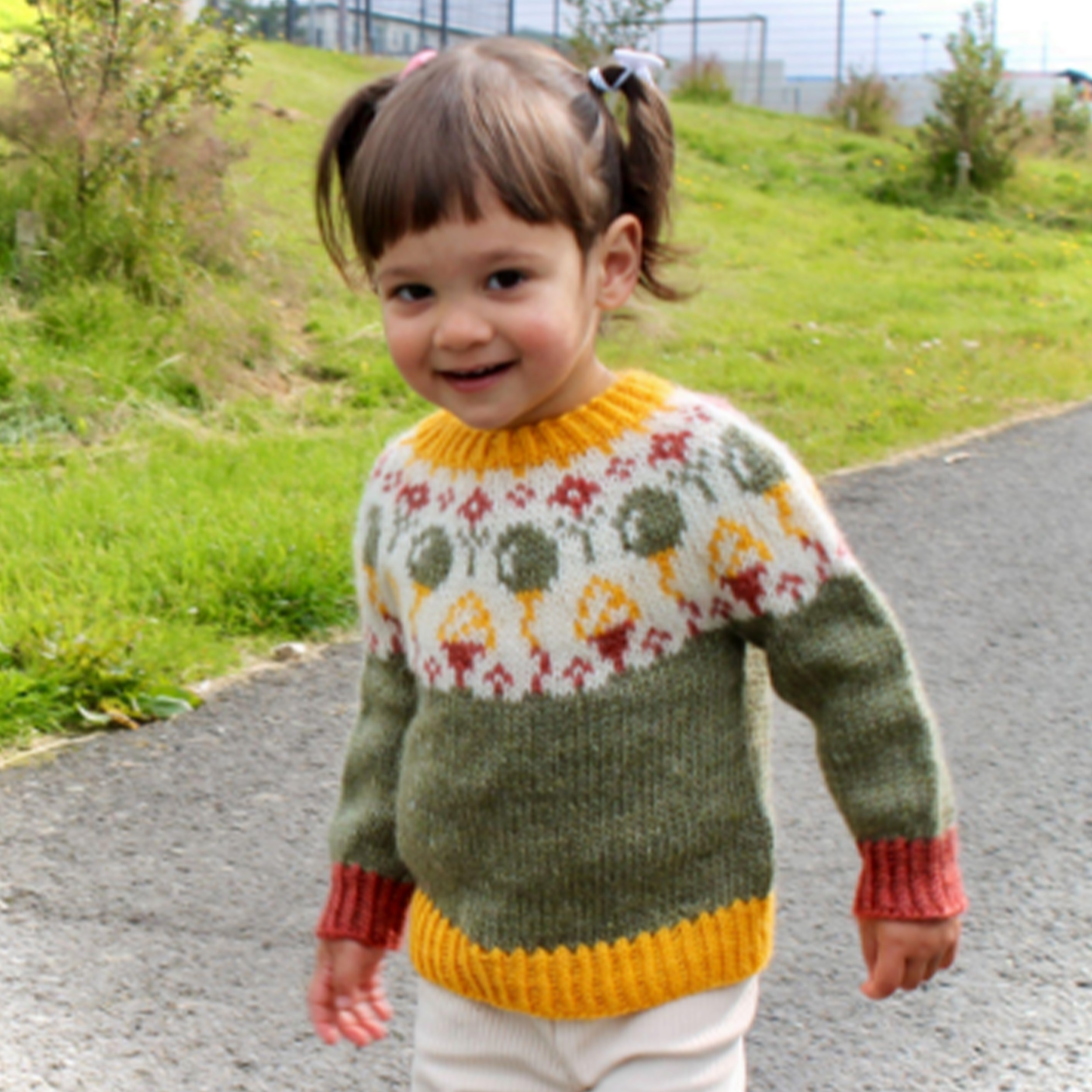 sumargledi_HG-008_kids-summer-sweater_knitting-pattern_prjonauppskrift2.jpeg