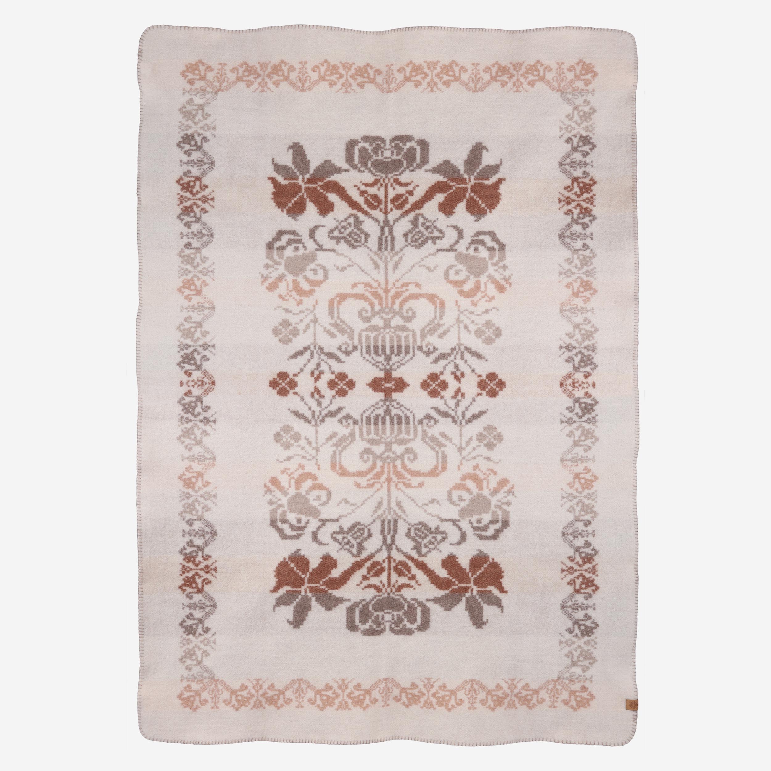 sodulholar-classic-flower-beige-design-wool-blanket_43.jpeg