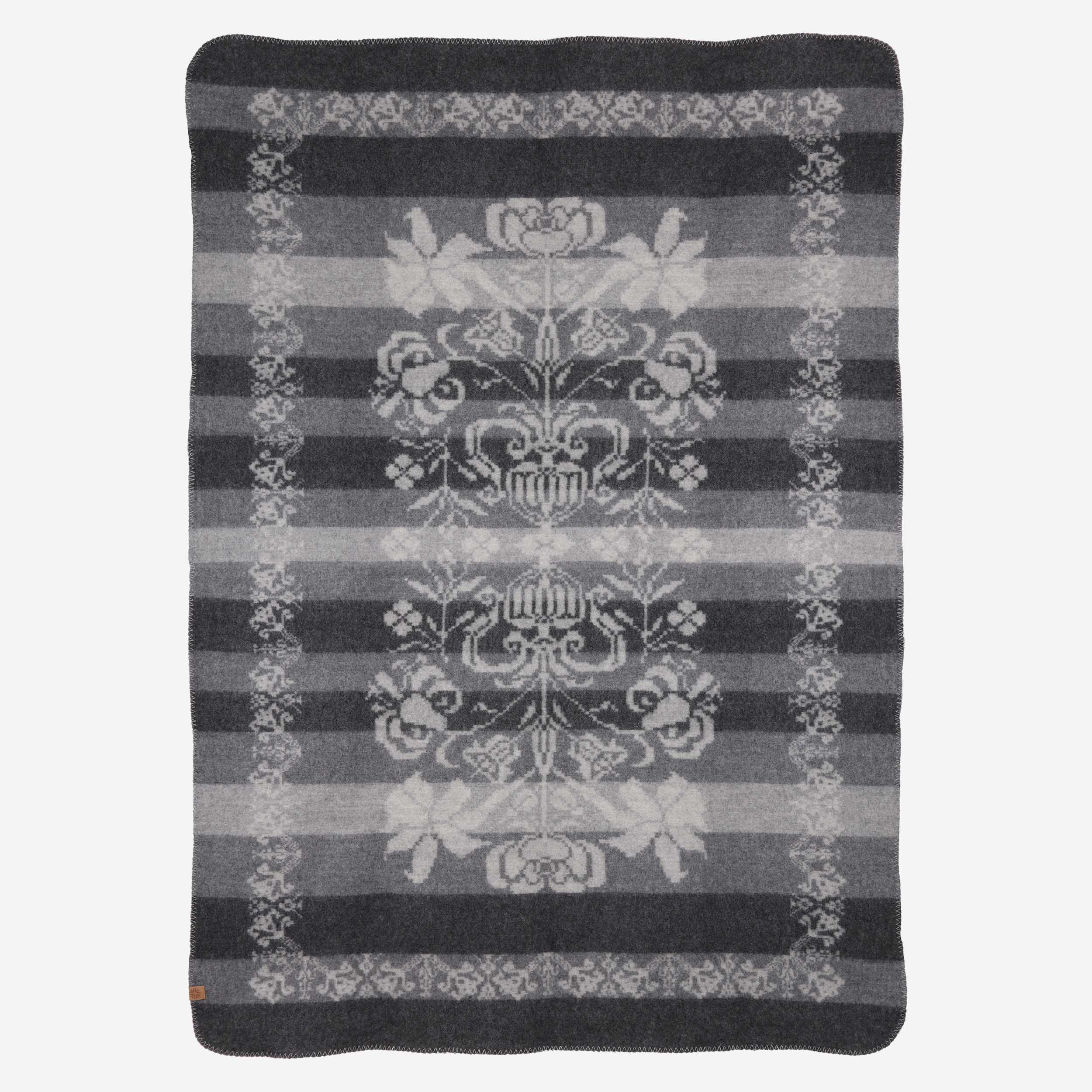 sodulholar-classic-flower-grey-design-wool-blanket_41.jpeg