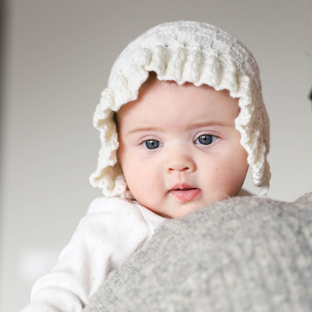 fidrildi_KNIT0376_newborn-hat_knitting-pattern_prjonauppskrift1.jpeg