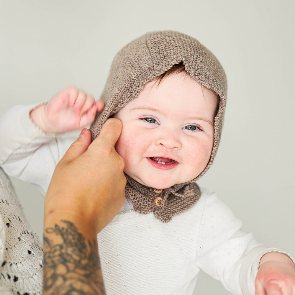 lambi_KNIT0393_newborn-hat_knitting-pattern_prjonauppskrift3.jpeg