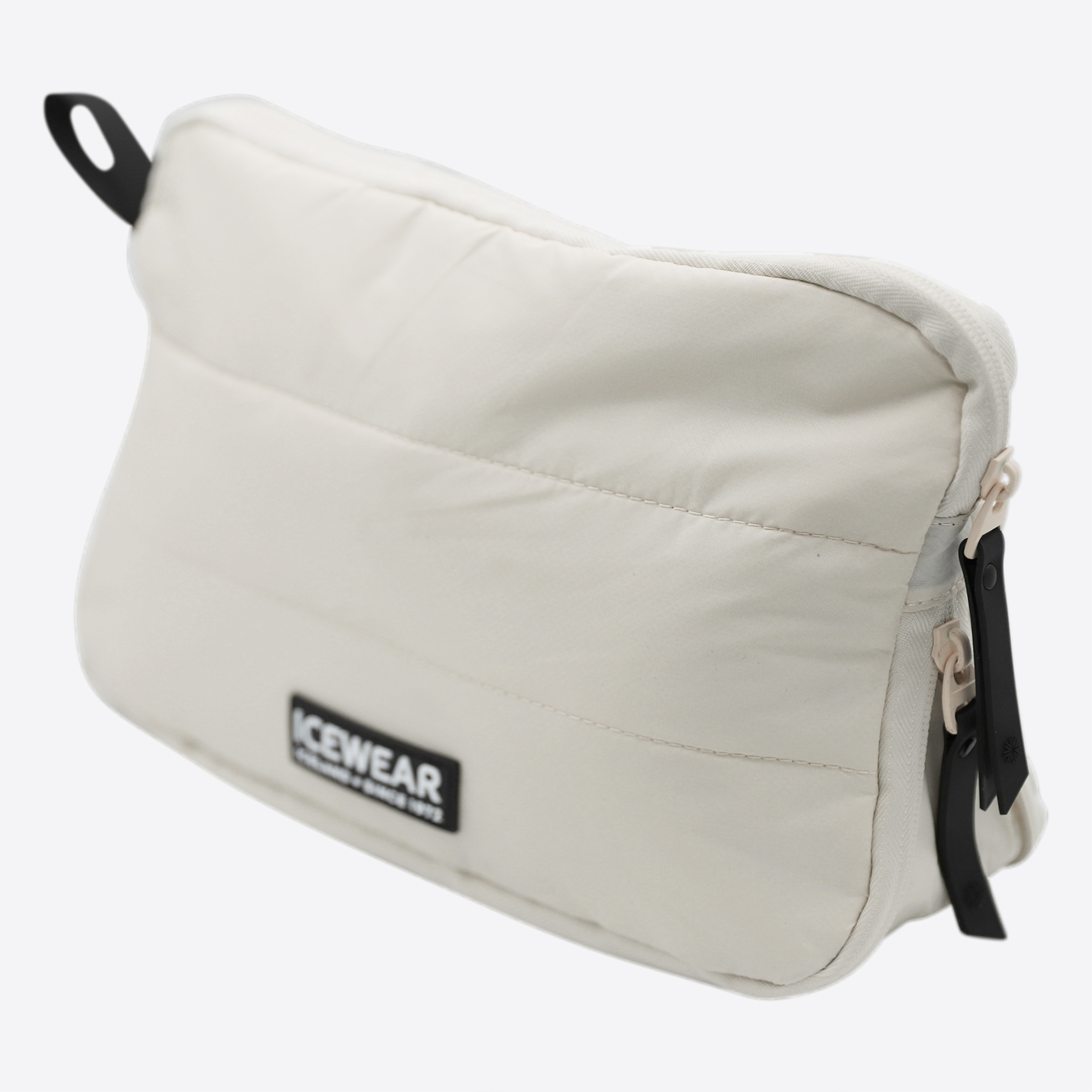 vatnagardar-white-toilet-bag-49083-6.jpeg