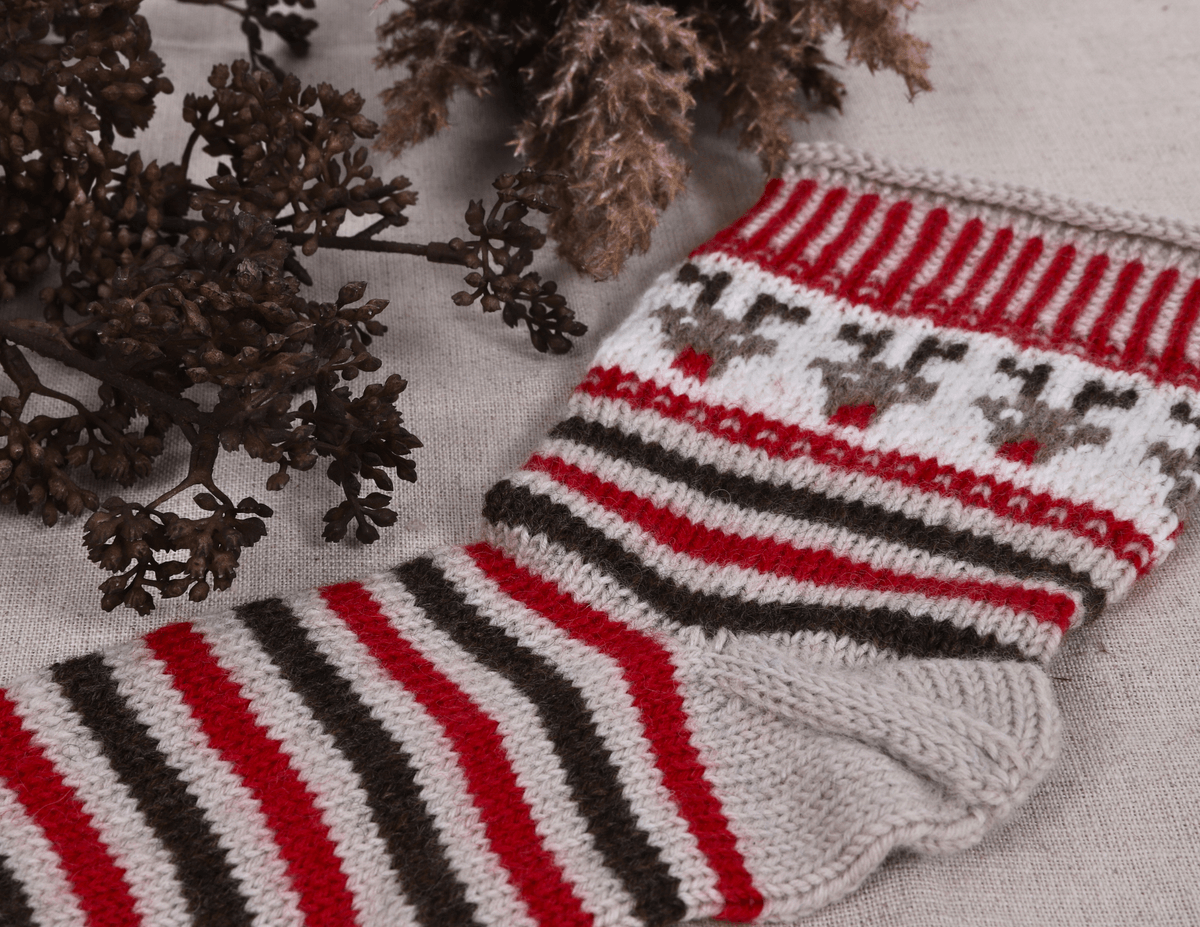 jolagledi_IV-005_christmas-socks_knitting-pattern_prjonauppskrift2.png
