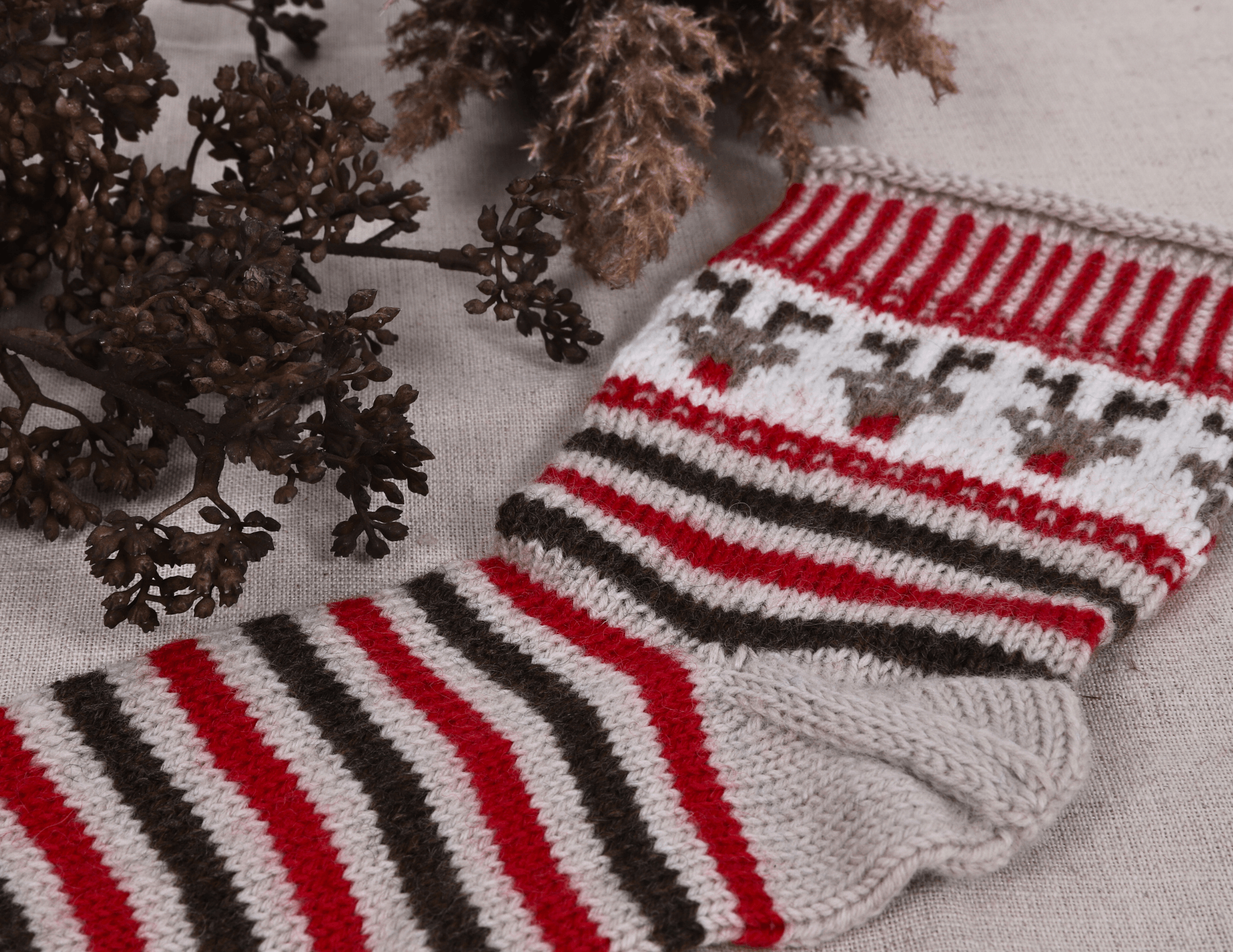 jolagledi_IV-005_christmas-socks_knitting-pattern_prjonauppskrift2.png