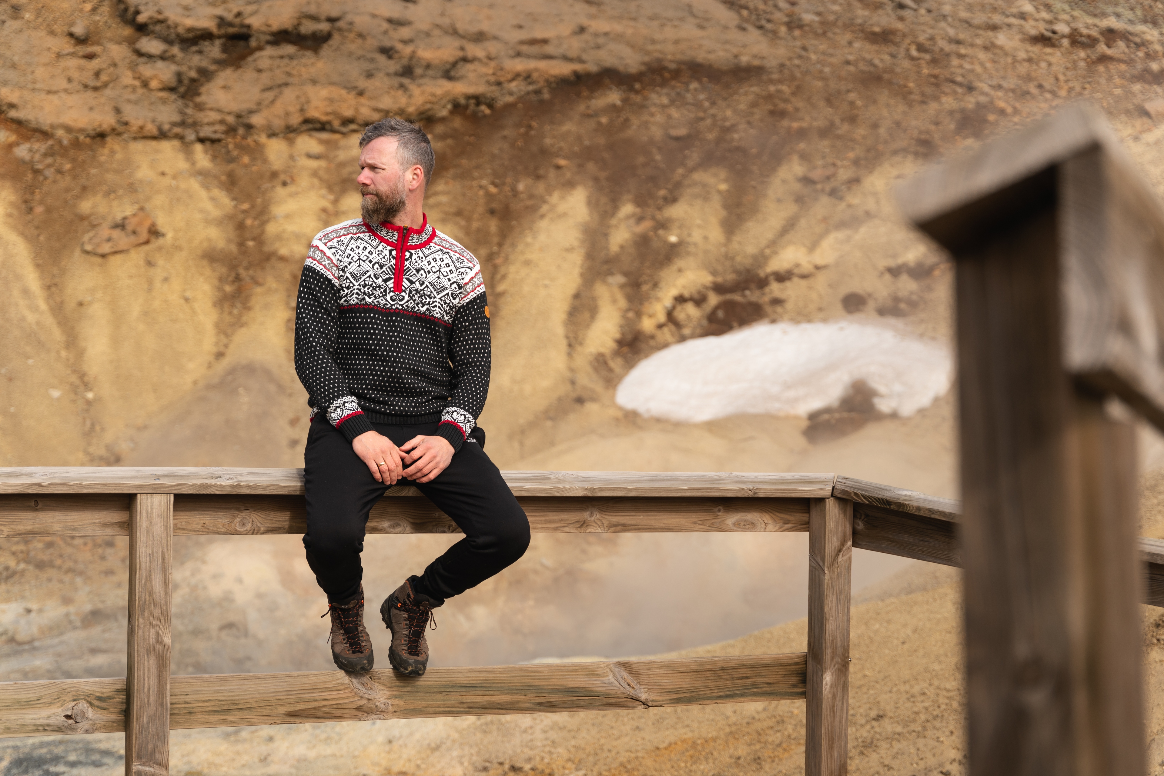 man-norwegian-sweater_8.jpeg