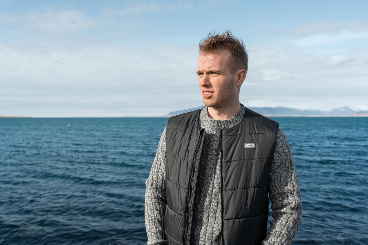 iceland-grey-black-outdoor-clothing-wool-sweater_69.jpeg