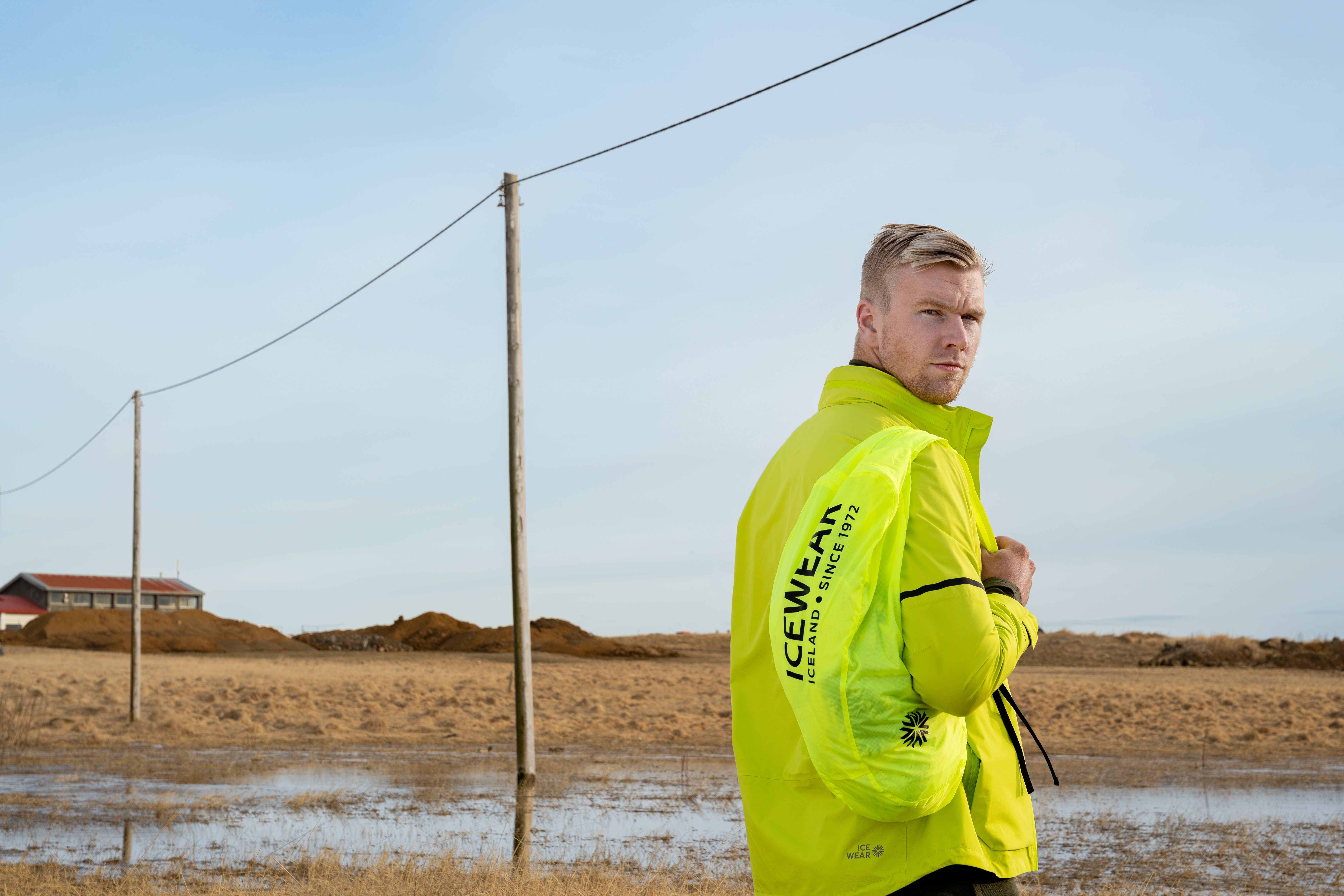 iceland-man-yellow-jacket-outdoor-clothing_75.jpeg