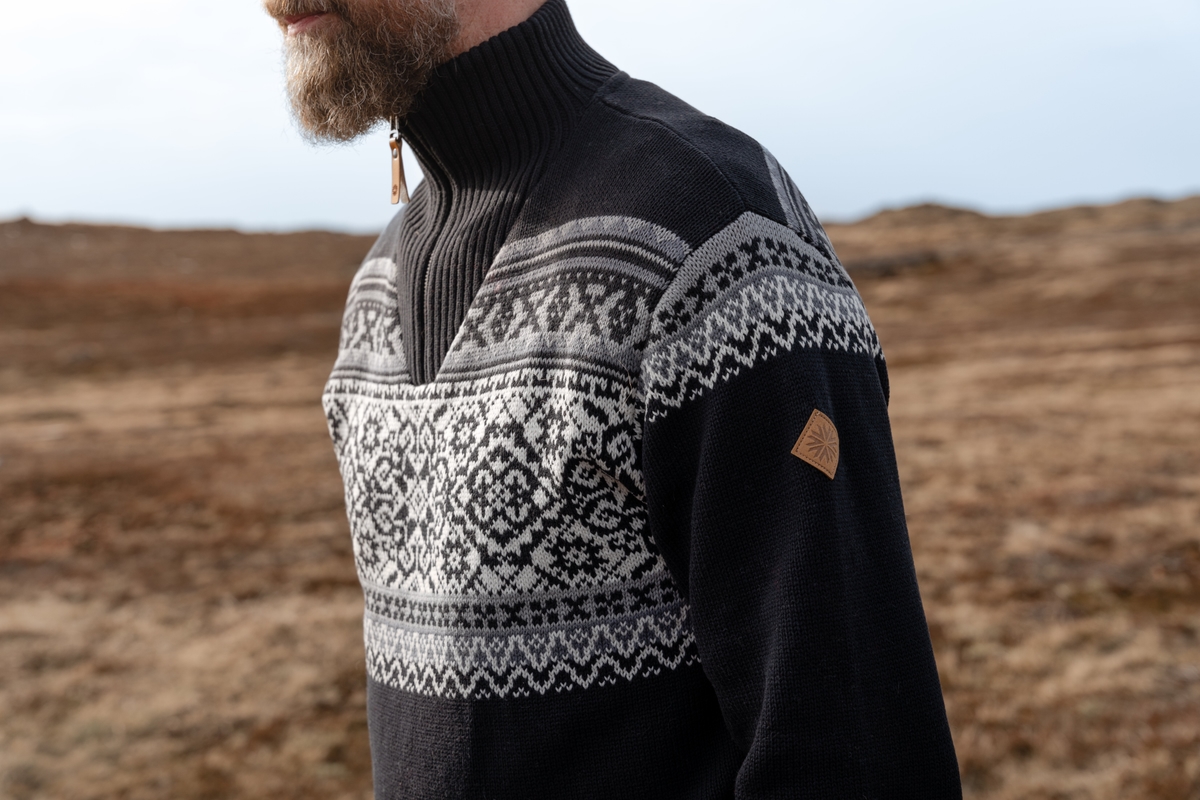 man-black-norwegian-sweater_31.jpeg