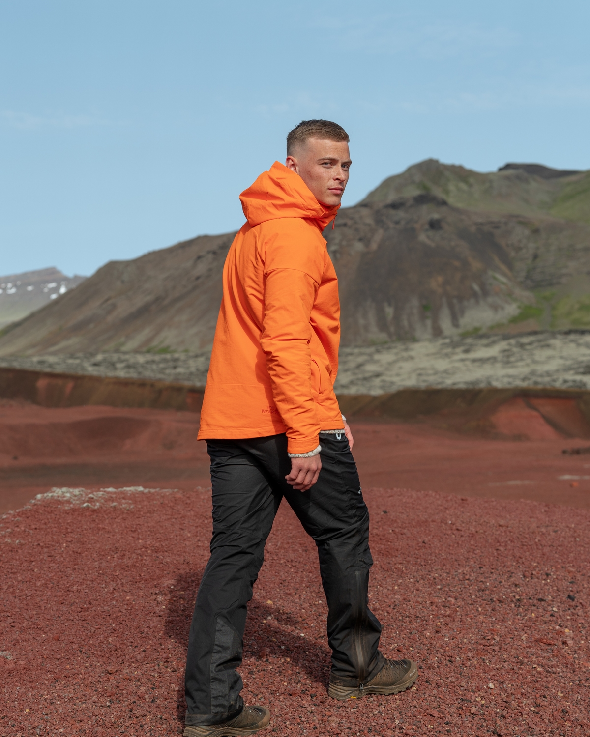 iceland-man-orange-softshell-jacket_157.jpeg