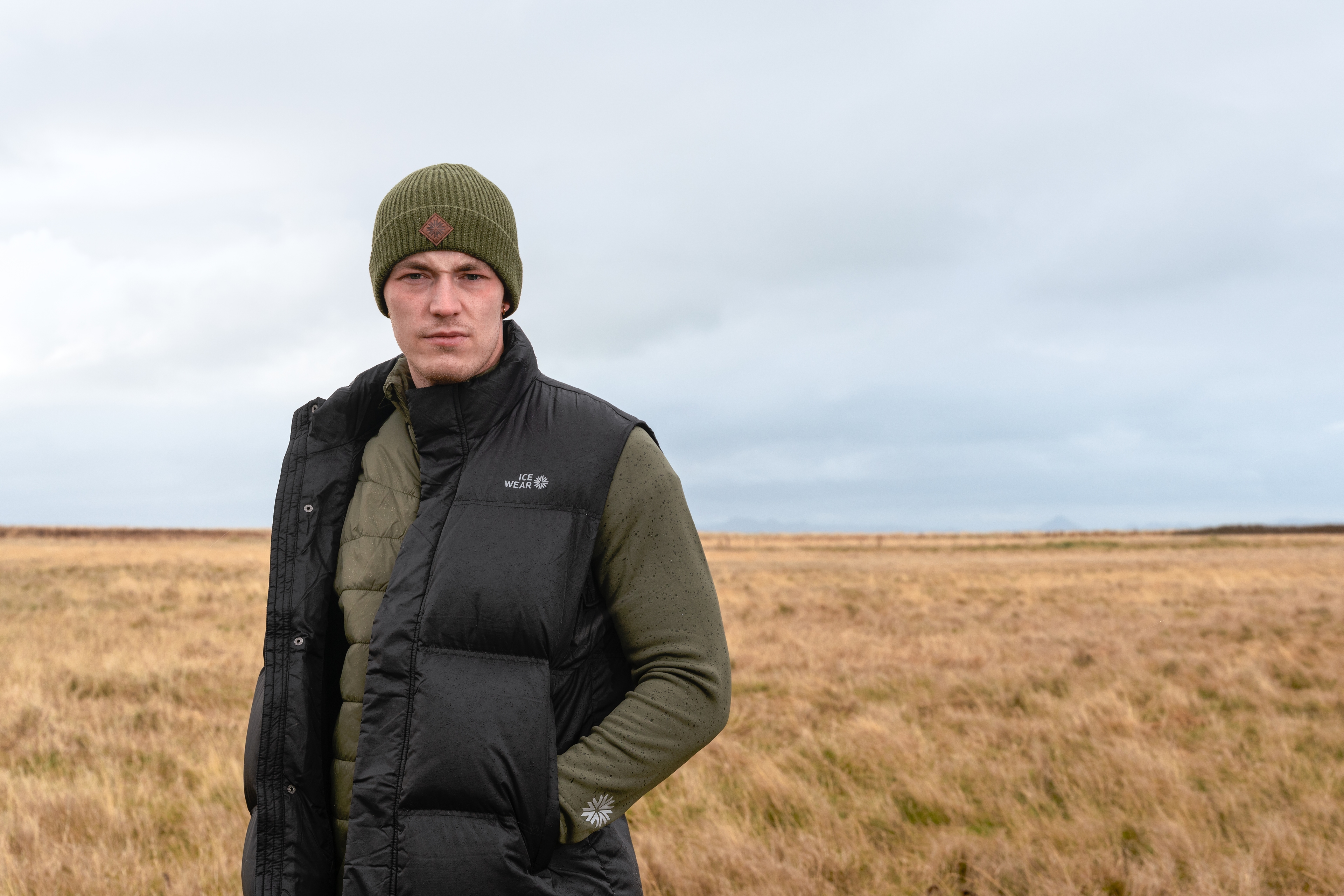 man-outdoor-clothing_9.jpeg
