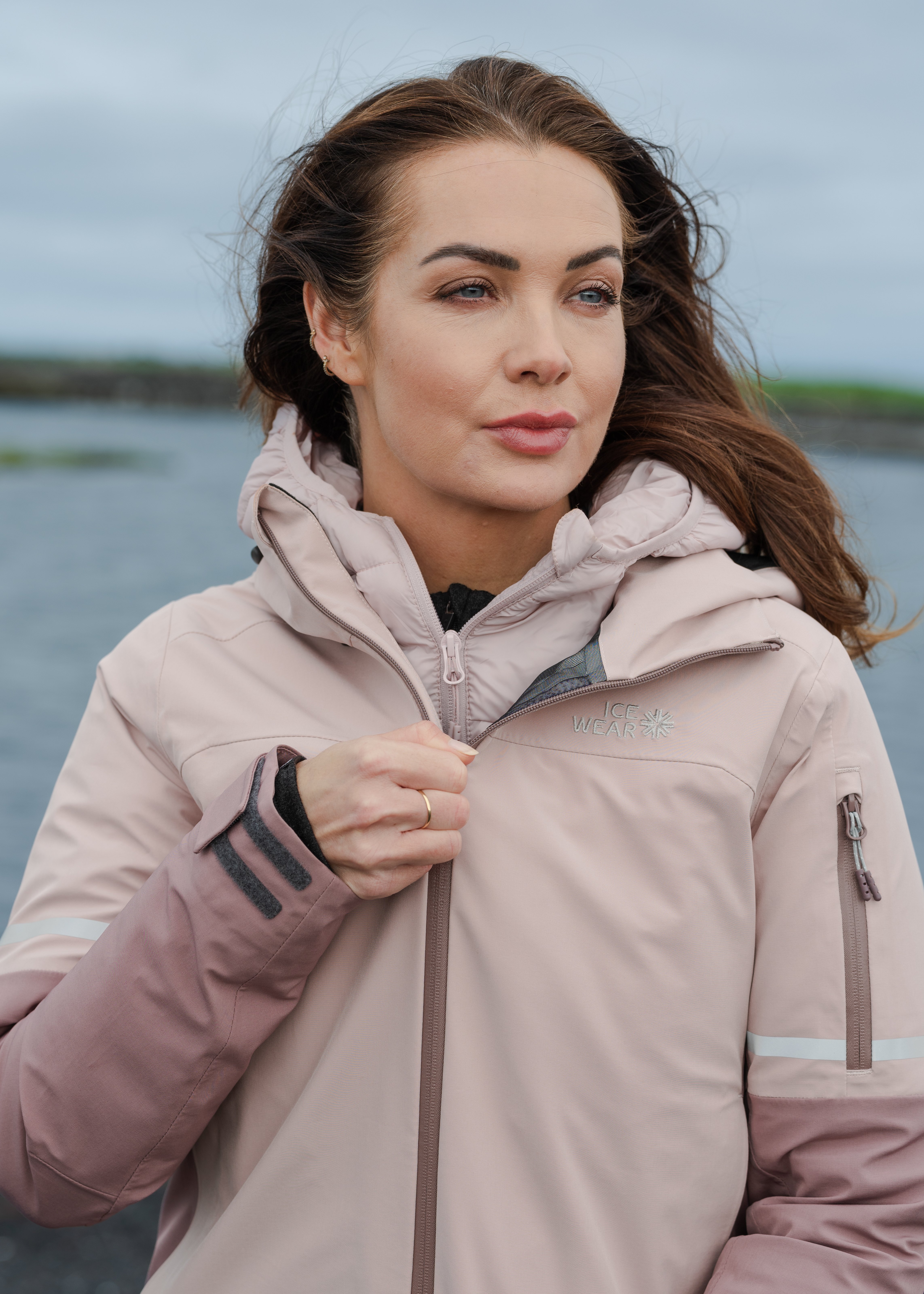 woman-pink-jacket-zipper.jpeg