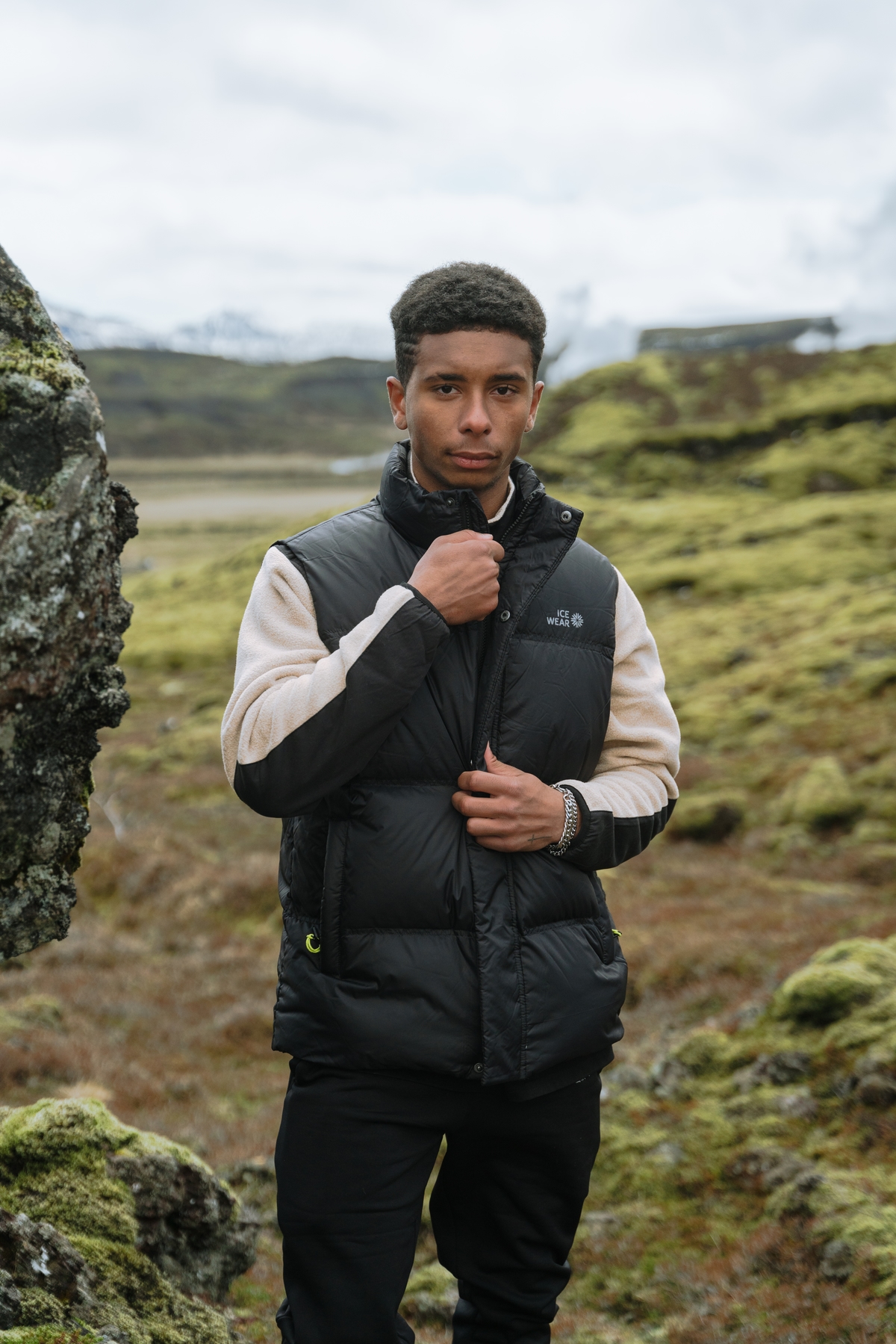 iceland-man-fleece-sweater-vest_72.jpeg