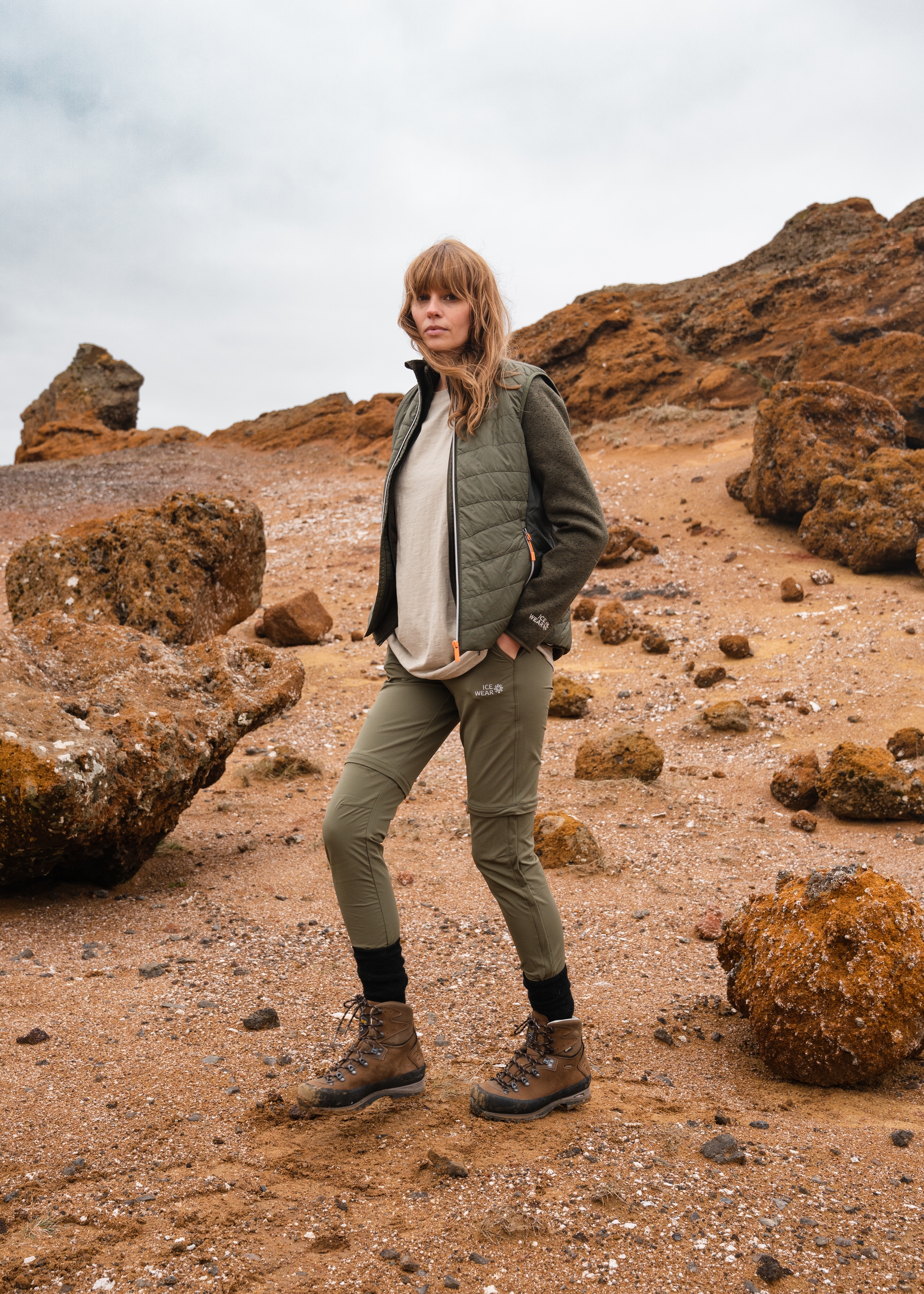 iceland-woman-outdoor_26.jpeg
