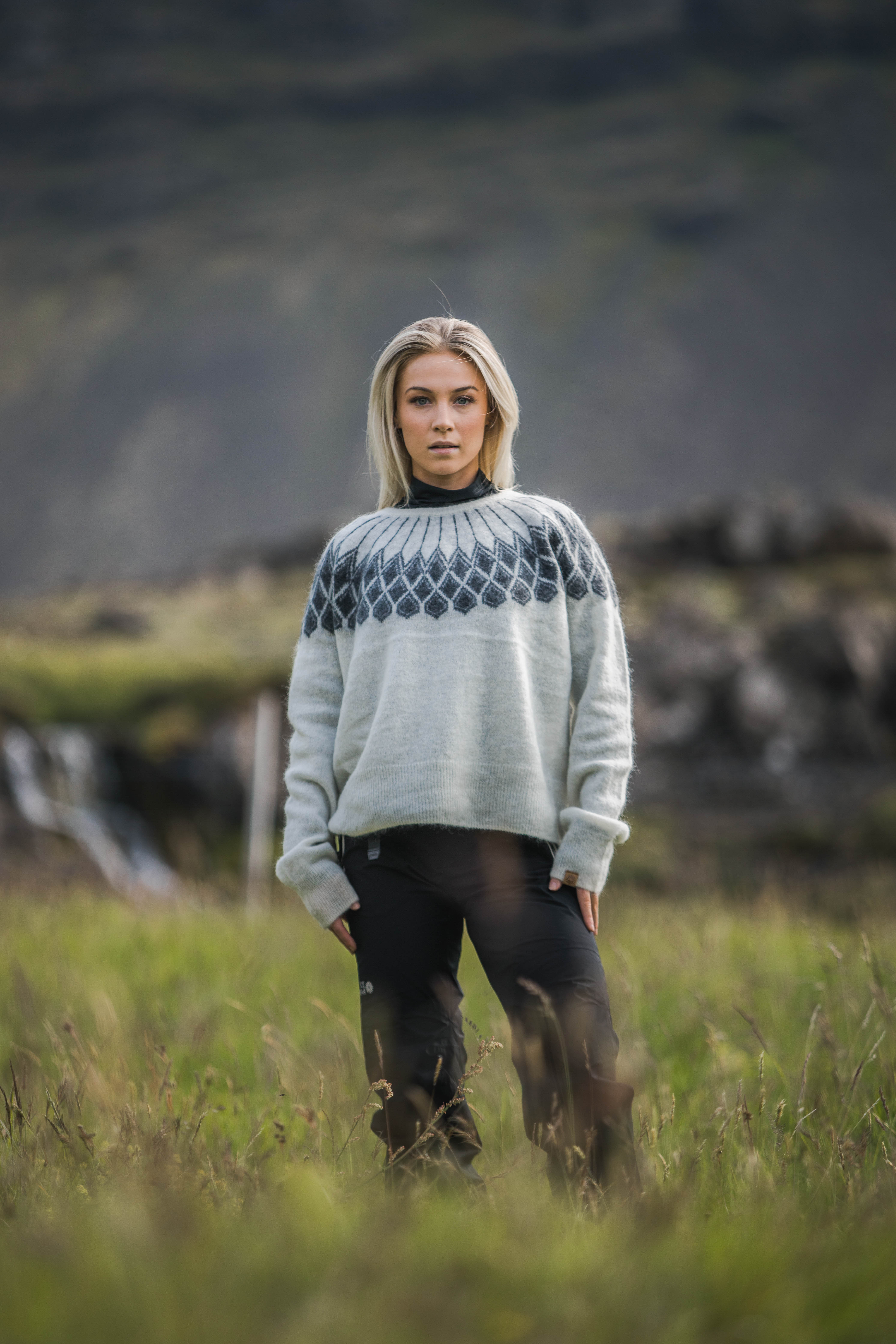 woman-blonde-wool-sweater.jpeg