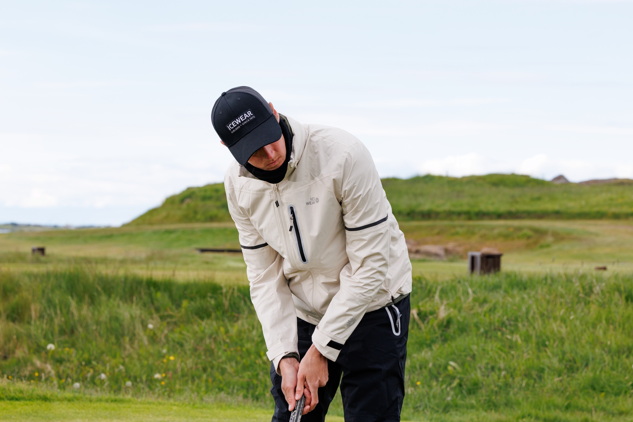 0232-man-playing-golf-iceland.jpeg