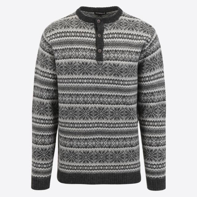Urður Men's half buttoned wool sweater