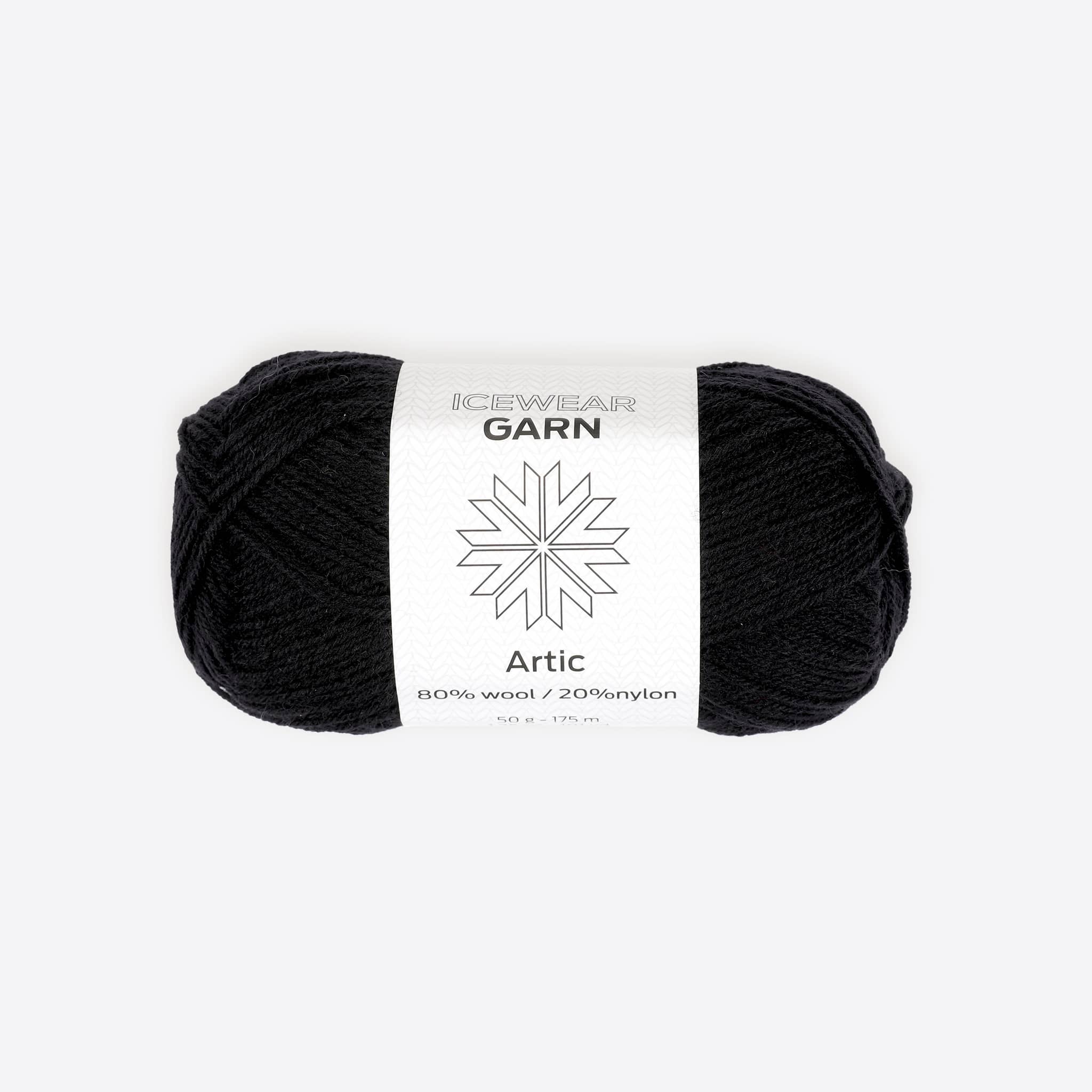 Artic Merino blend knitting yarn