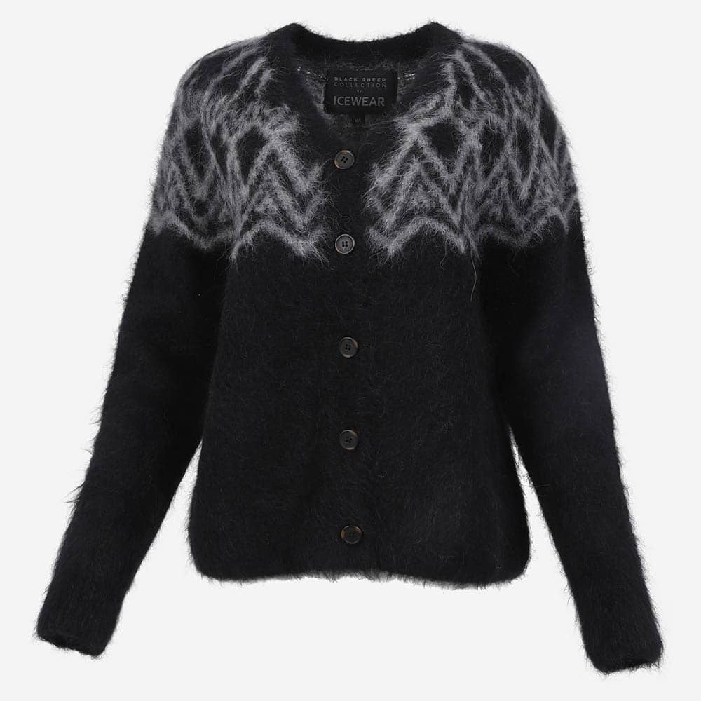 Látrabjarg Nordic design women’s wool cardigan 