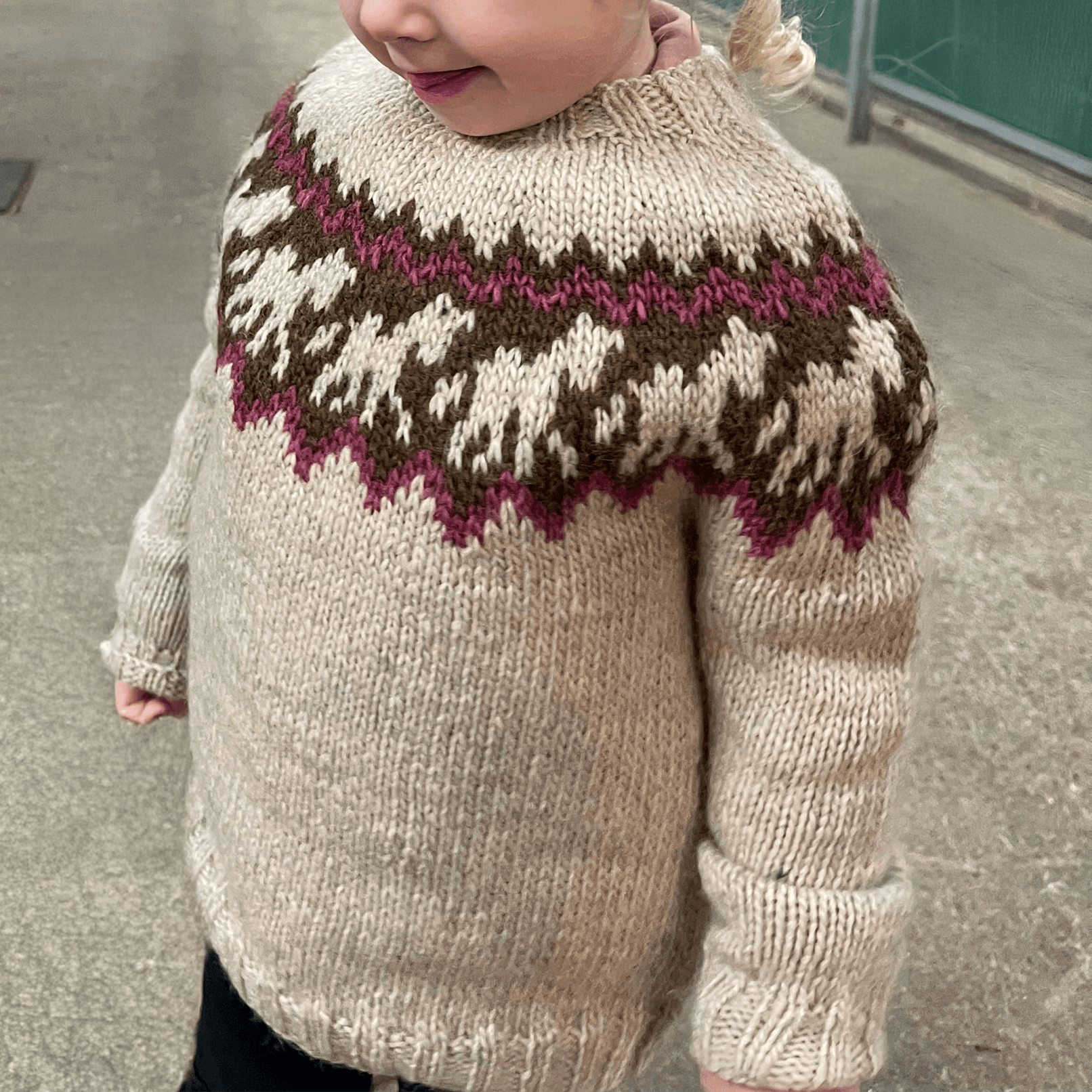 ljomi_knit0473_kids-horse-sweater_knitting-pattern_prjonauppskrift-3.jpeg