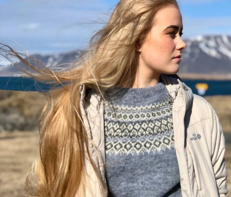 Isländische Wollpullover